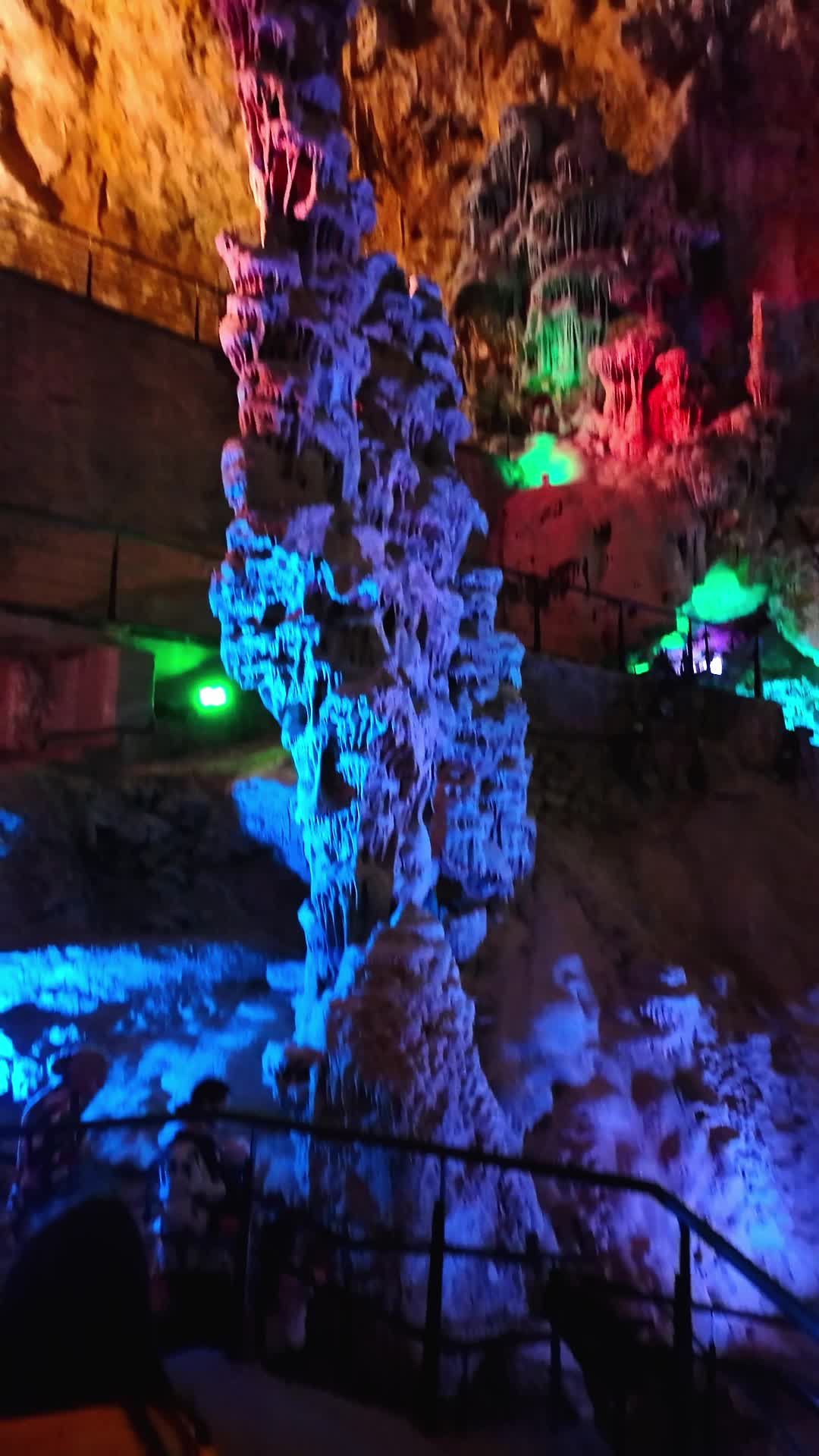 Canelobre Caves