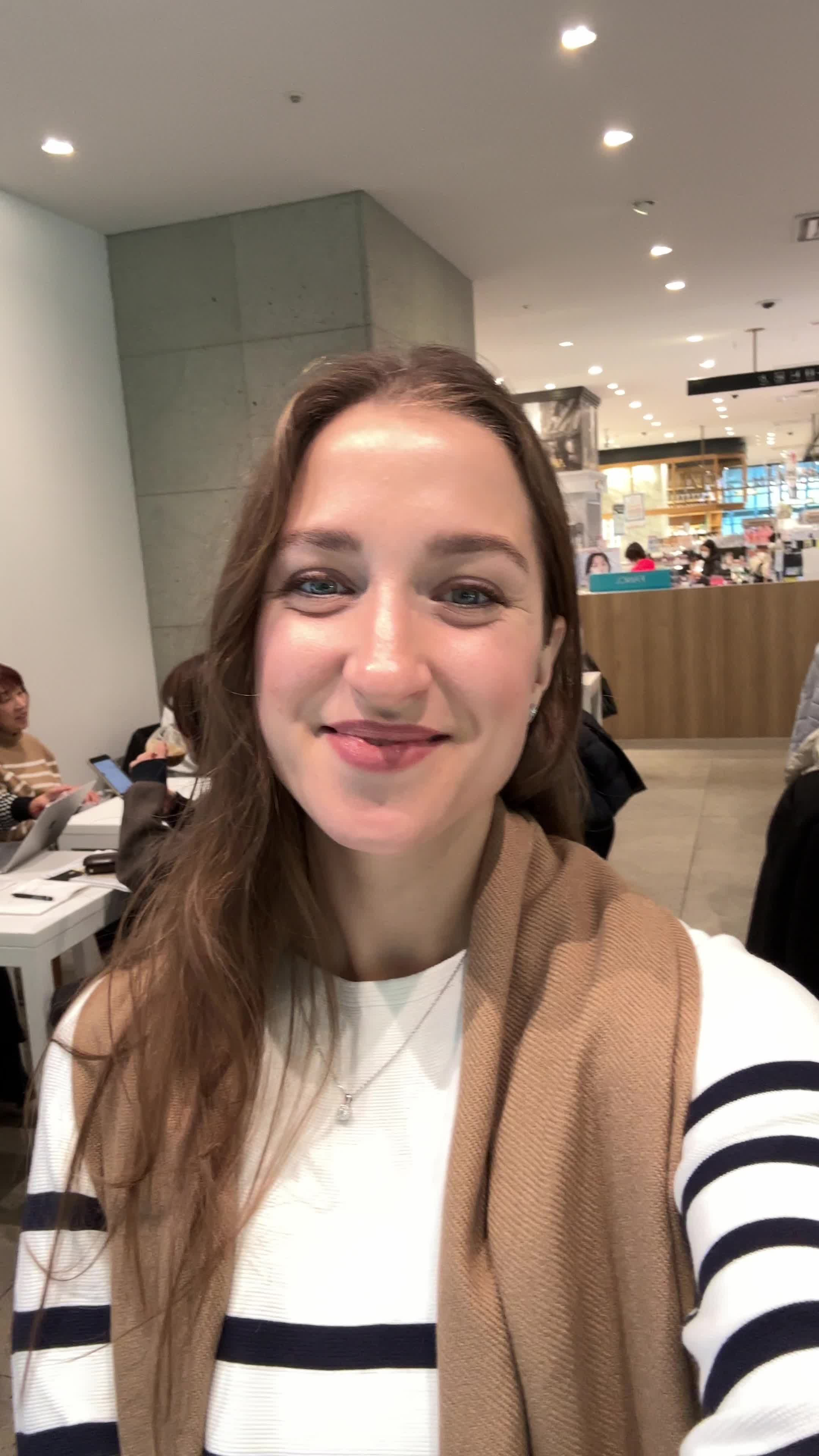 Blue Bottle Coffee - Shinagawa Cafe