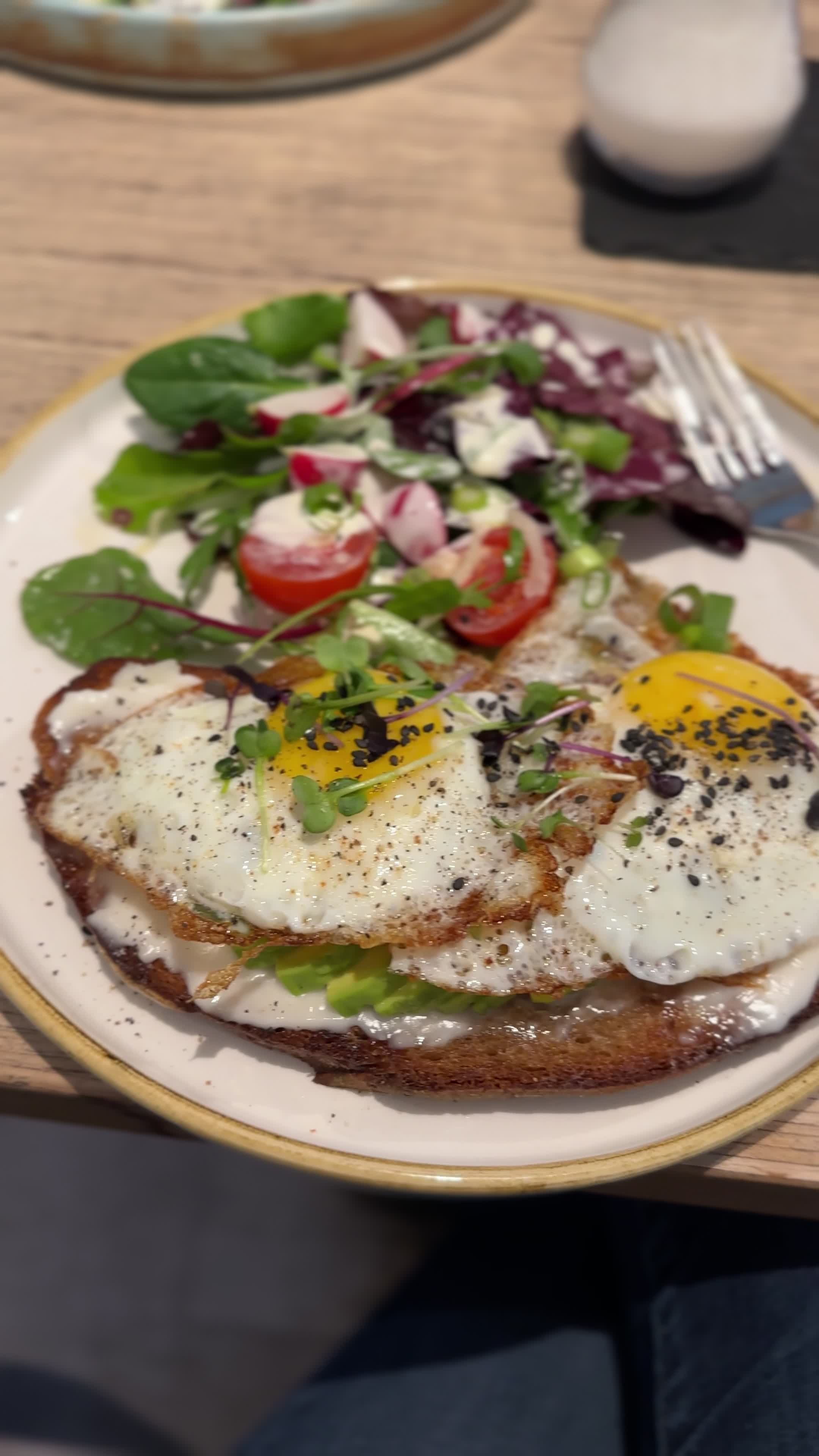 Hoffman’s Bistro & Wafflehouse