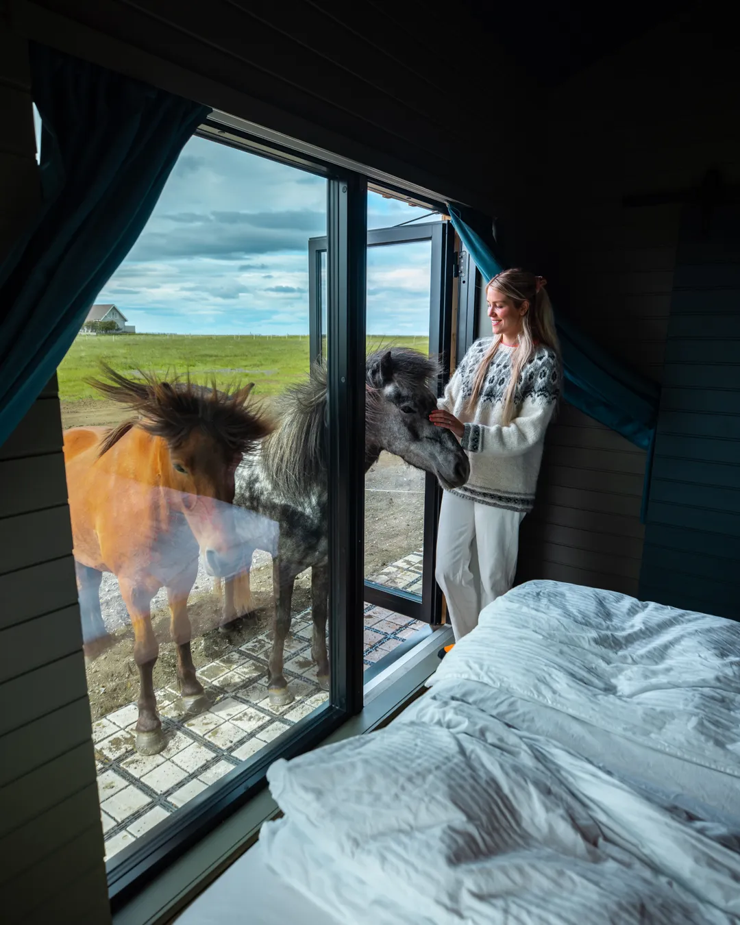 Sleep with Horses - Mr. Iceland Accommodation