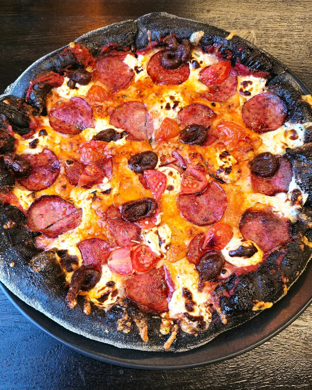 Black Crust Pizzeria