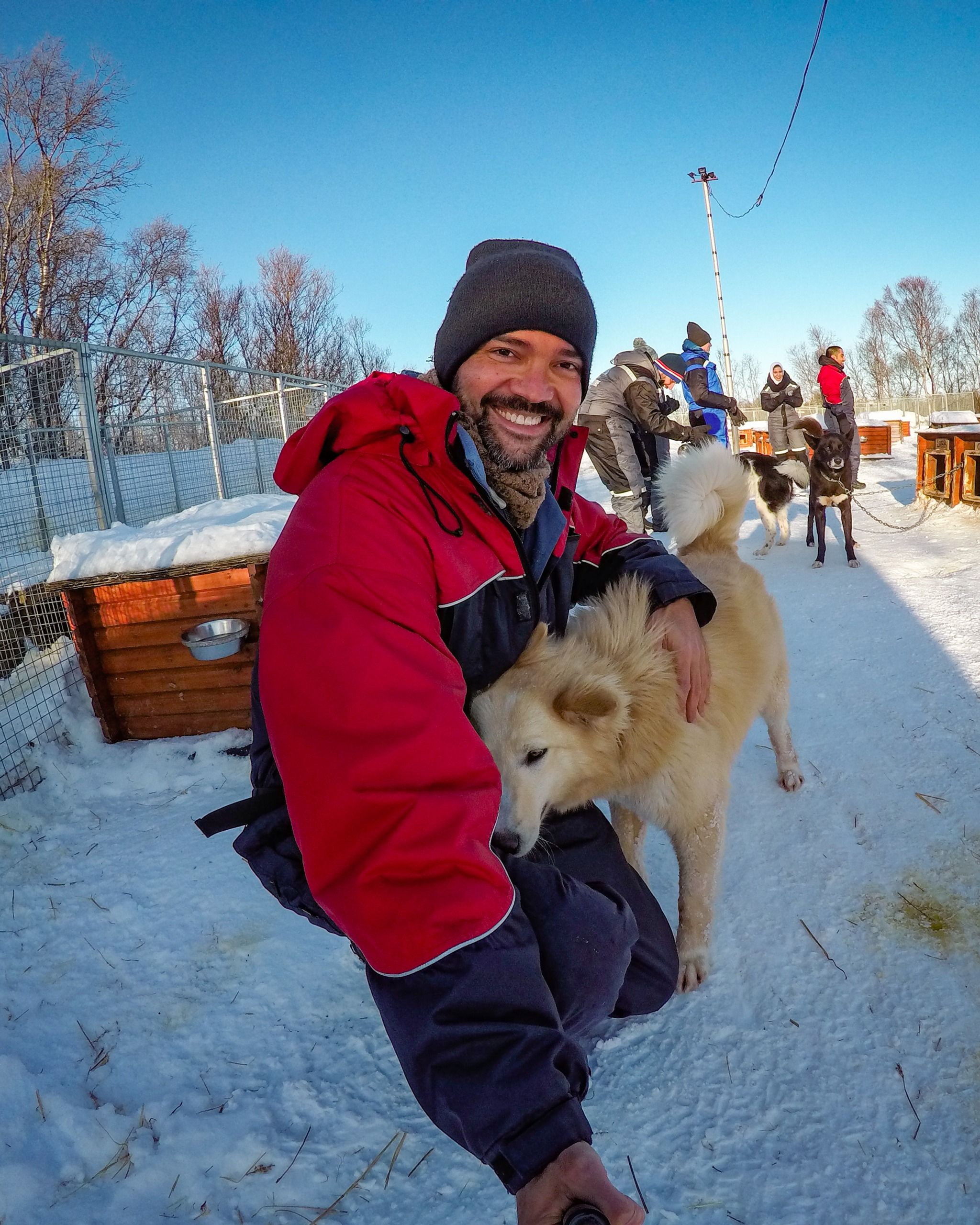Norwegian Travel - Trenó com Husky