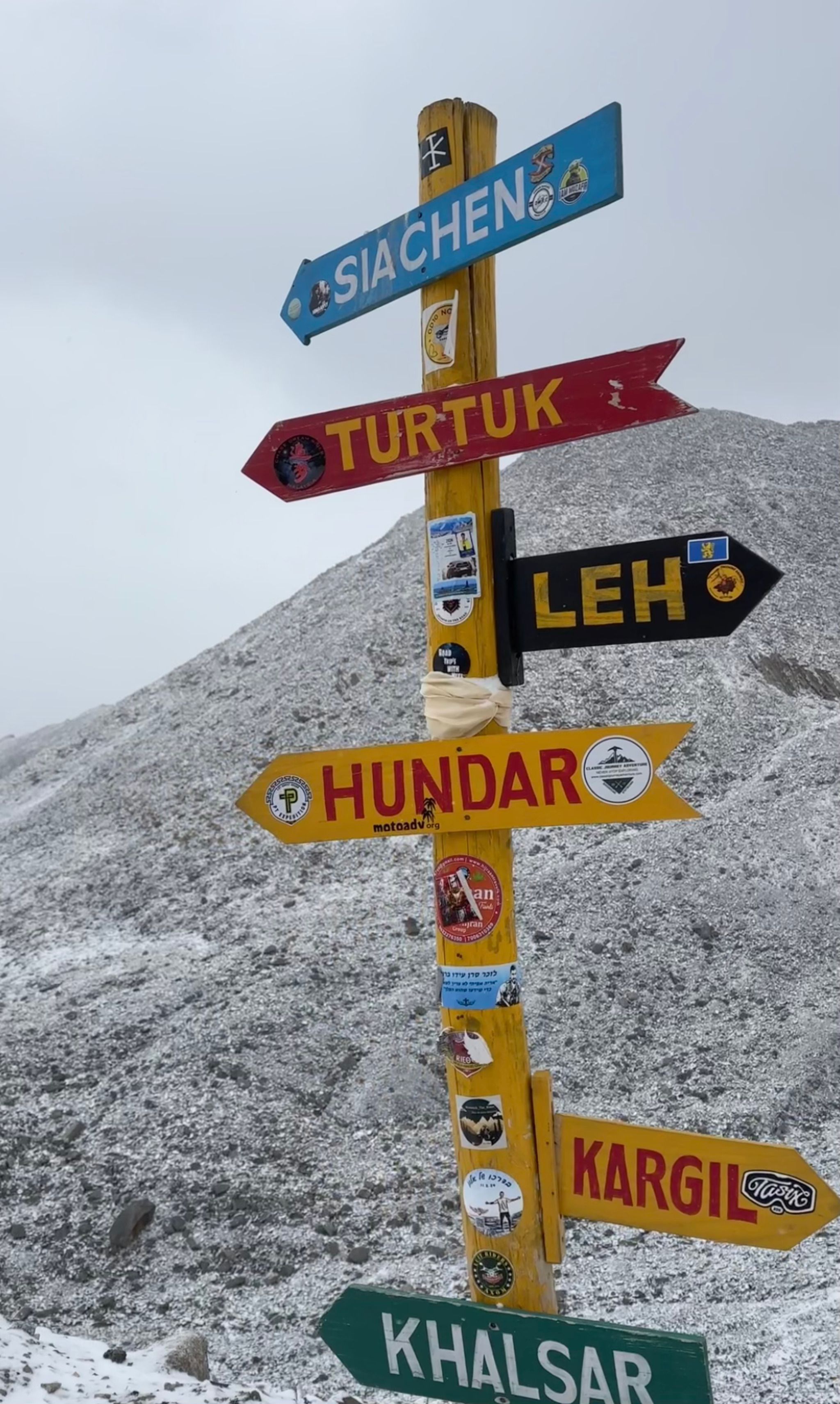 Khardungla Pass, 5359M altitude