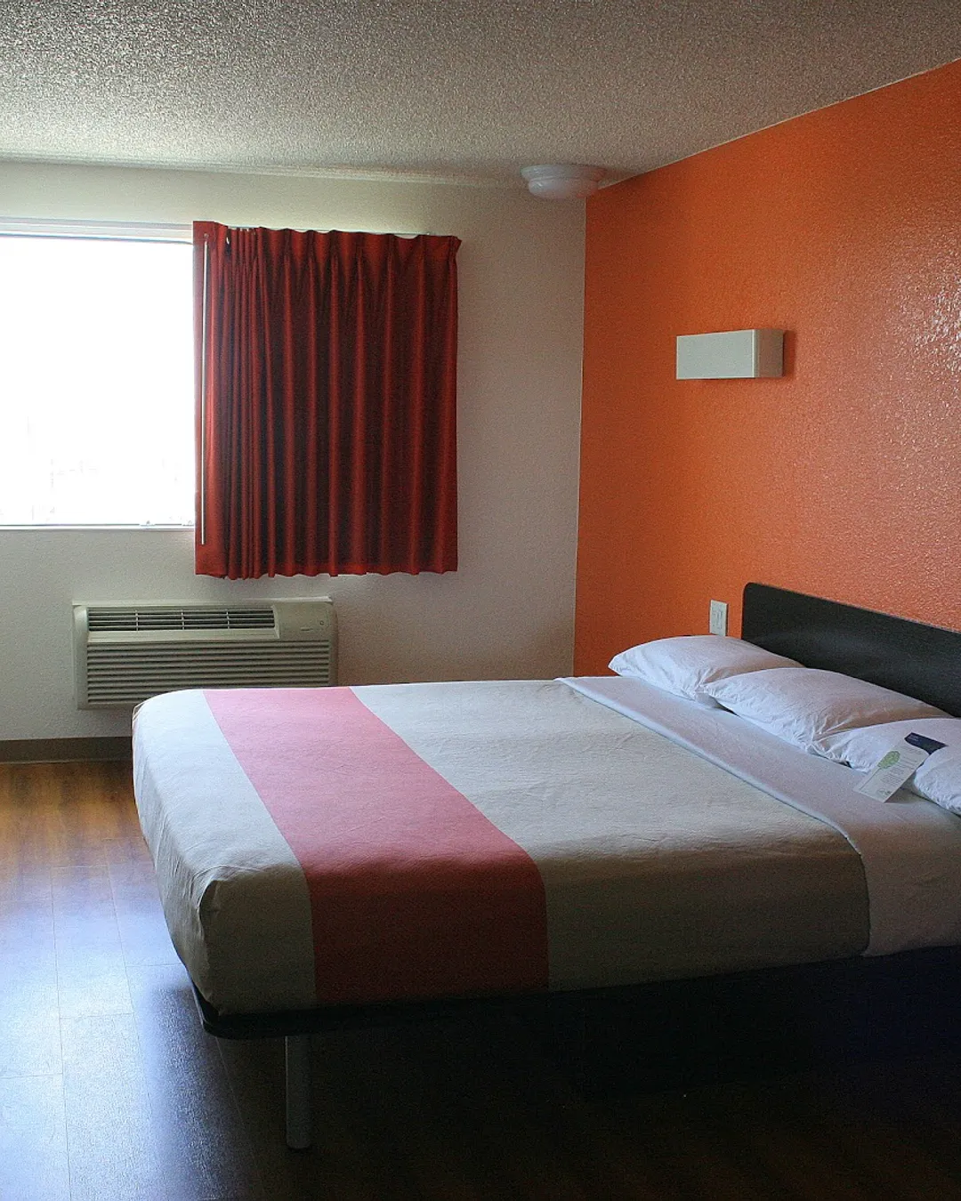 Motel 6 Los Angeles, CA - Los Angeles - LAX