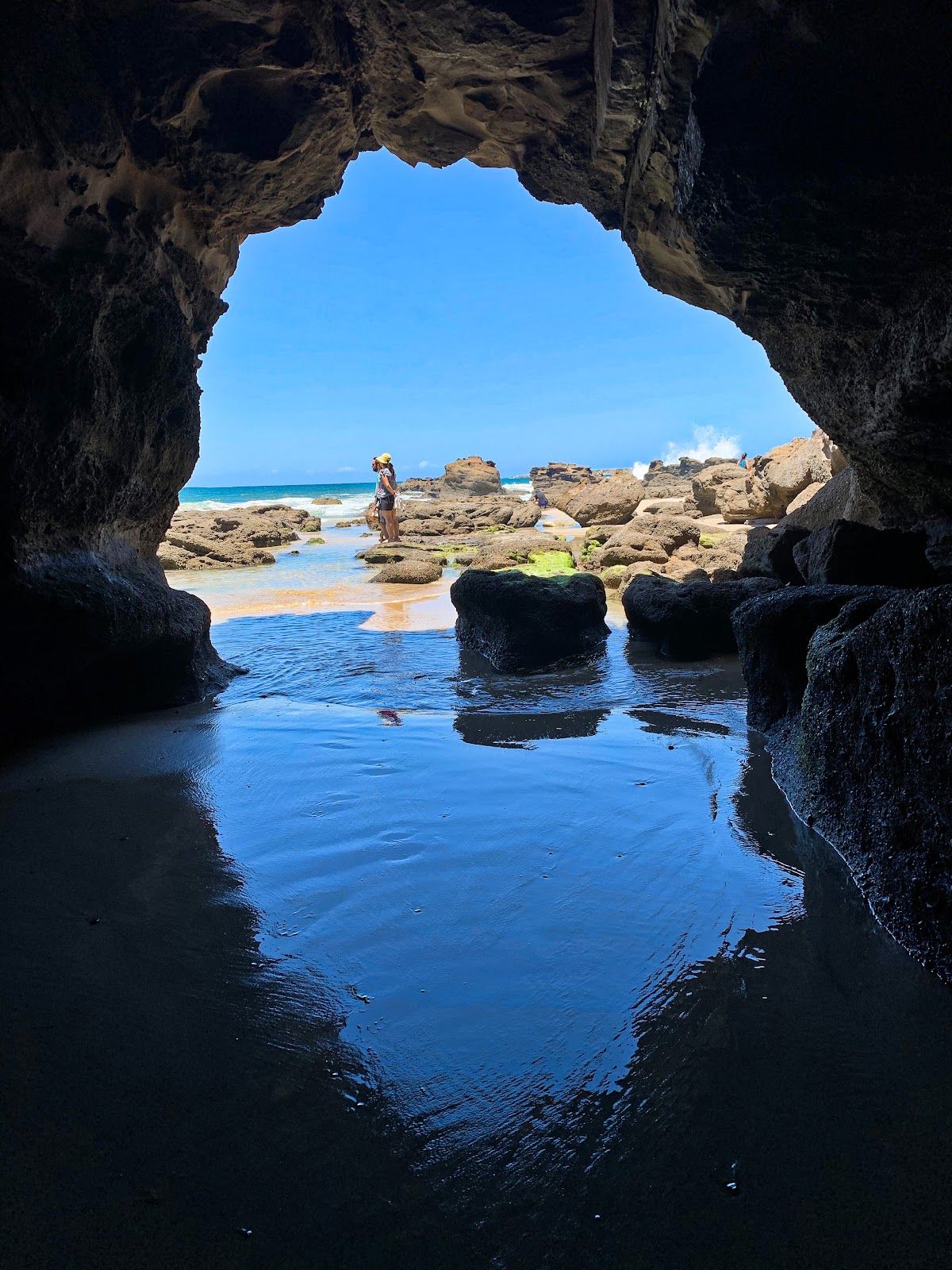 Caves Beach