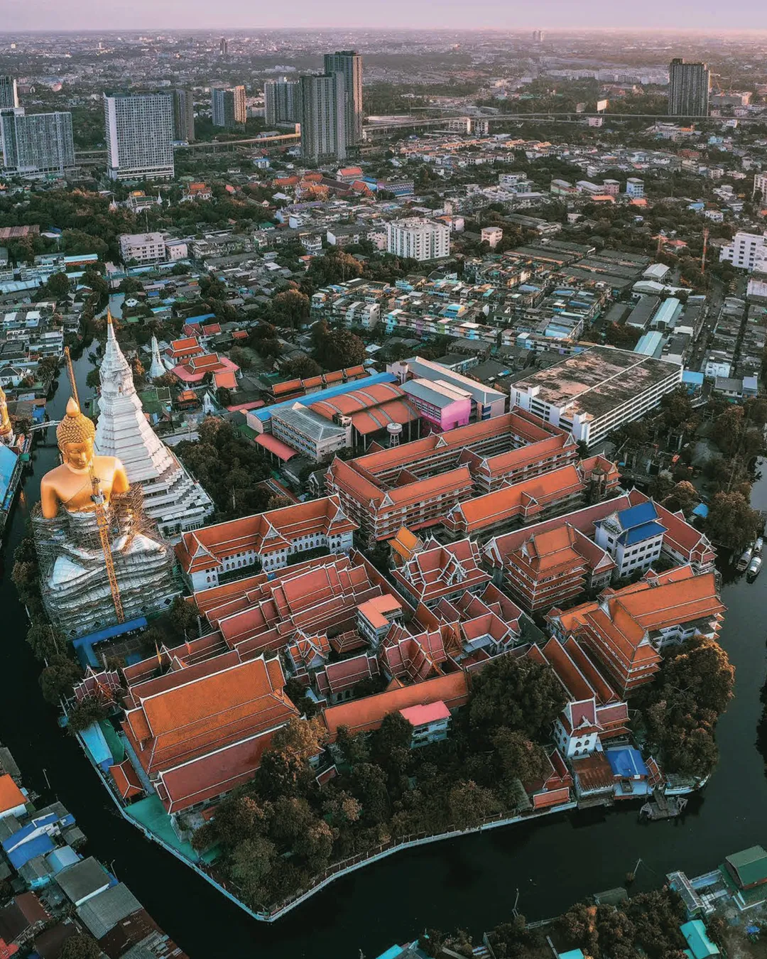 Khlongs (Canals) of Bangkok