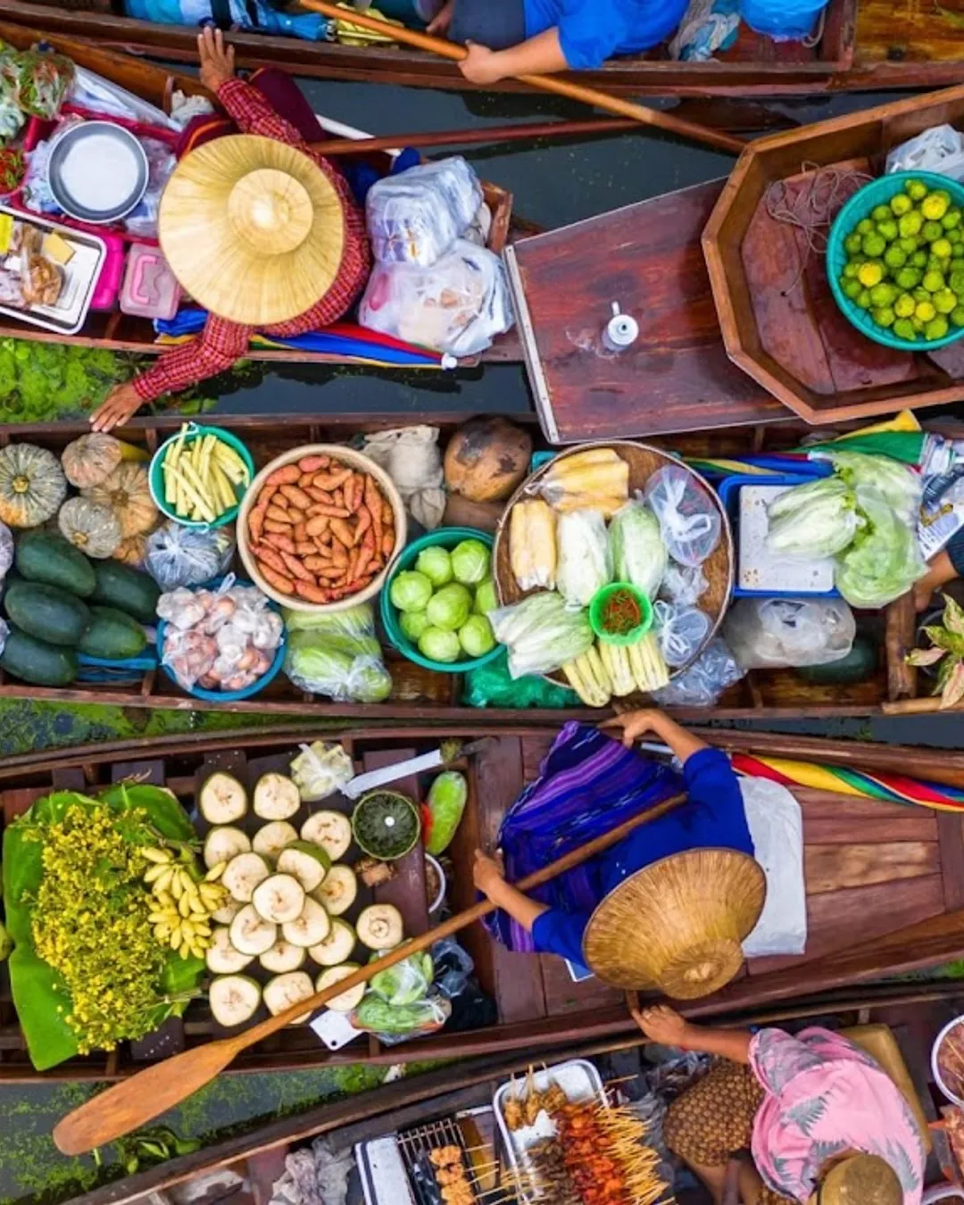 Floating market Bangkok tour