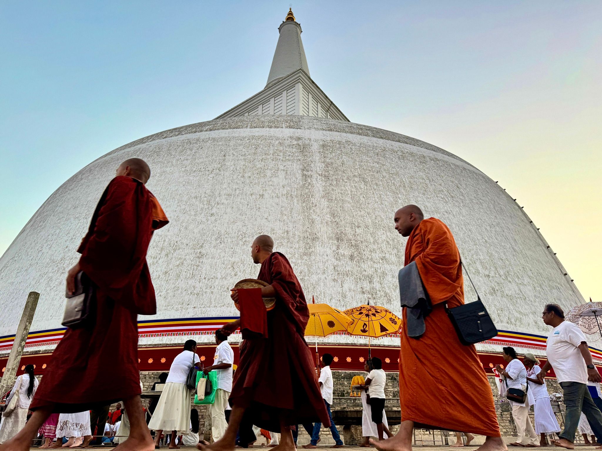 Ruwanweli Maha Seya Stupa 