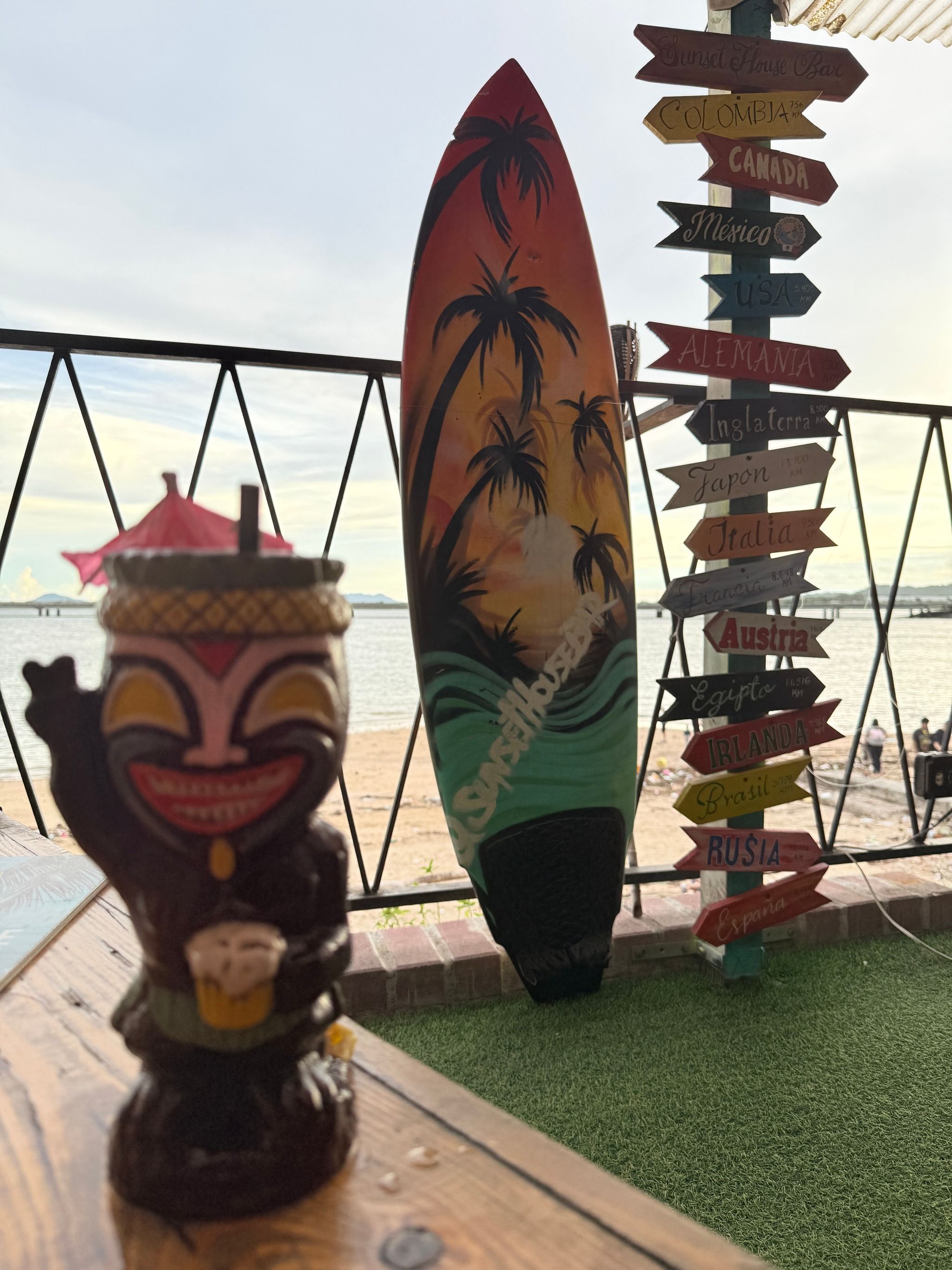 Sunset House Beach Bar