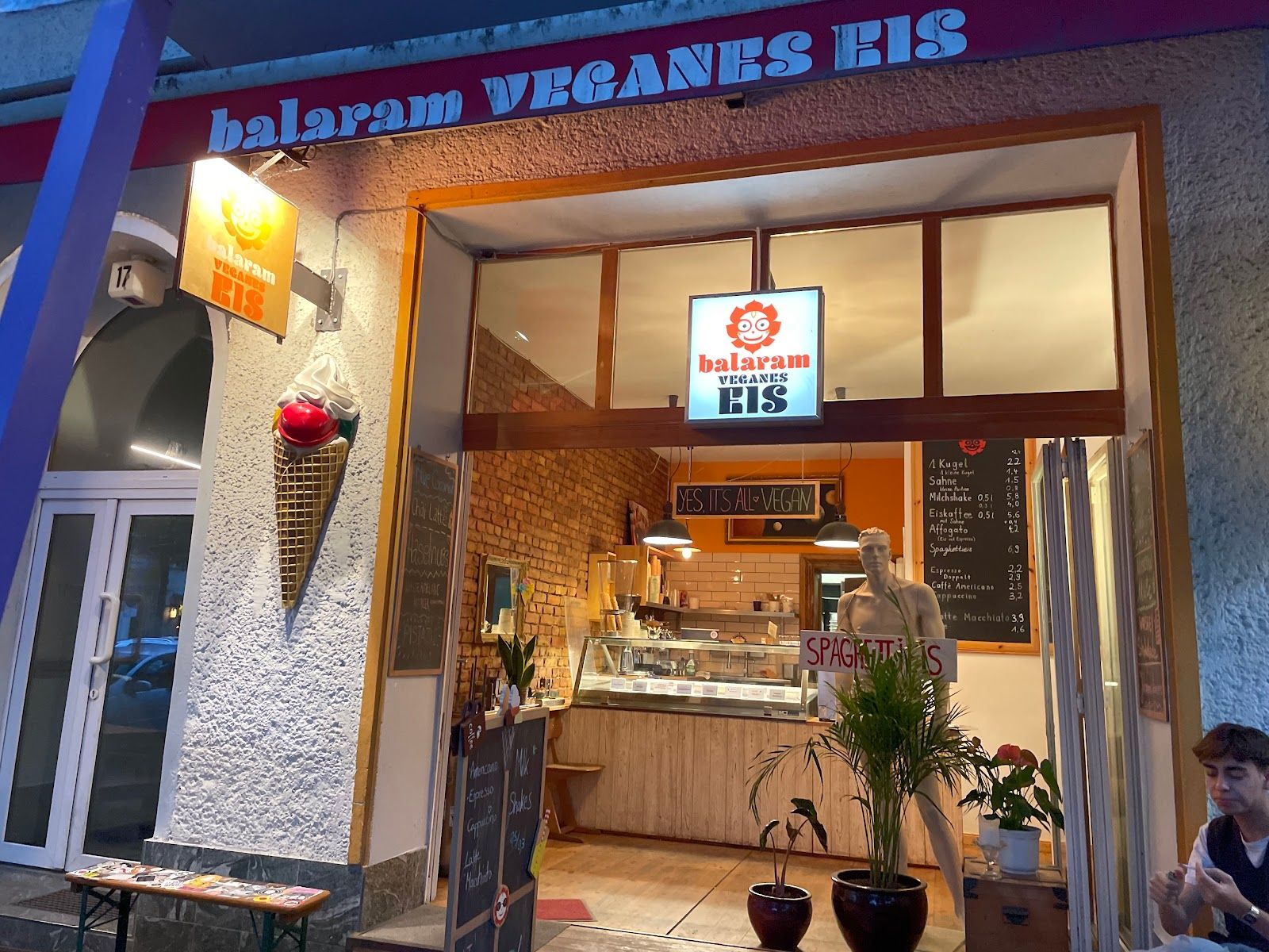 Balaram (veganes Eis)