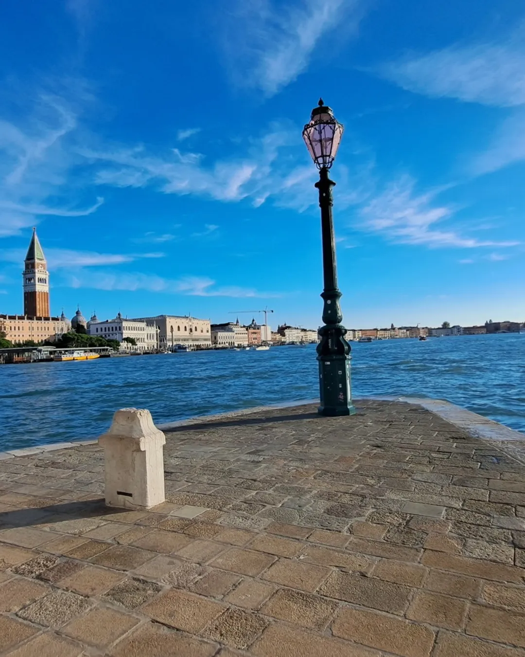 📍 Punta della Dogana – The Tip of Venice