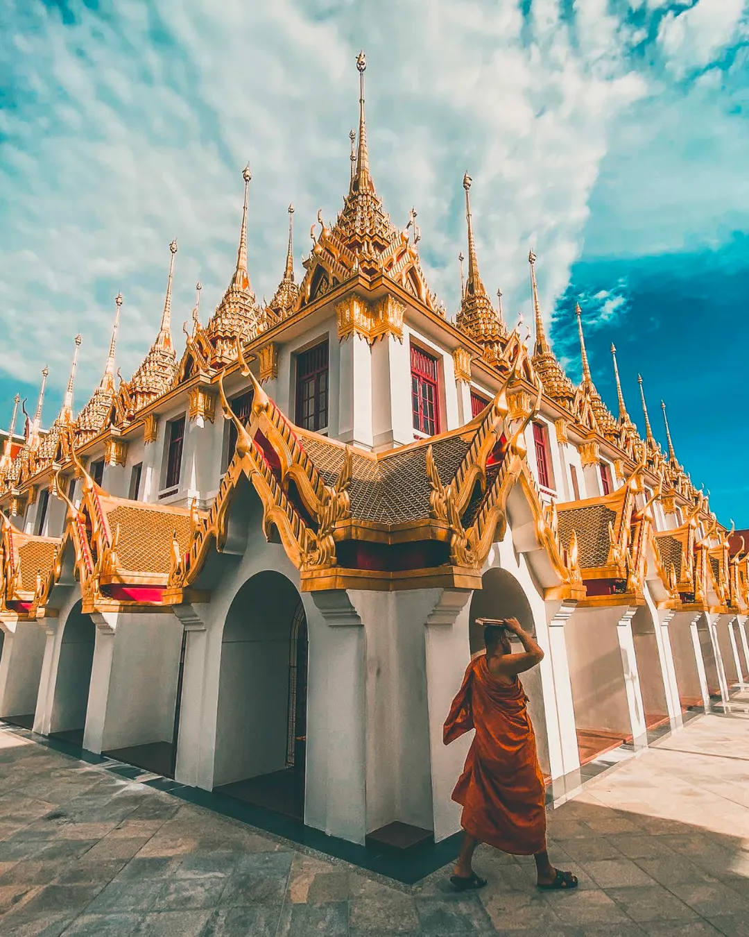 Wat Ratchanatdaram Worawihan (Loha Prasat)