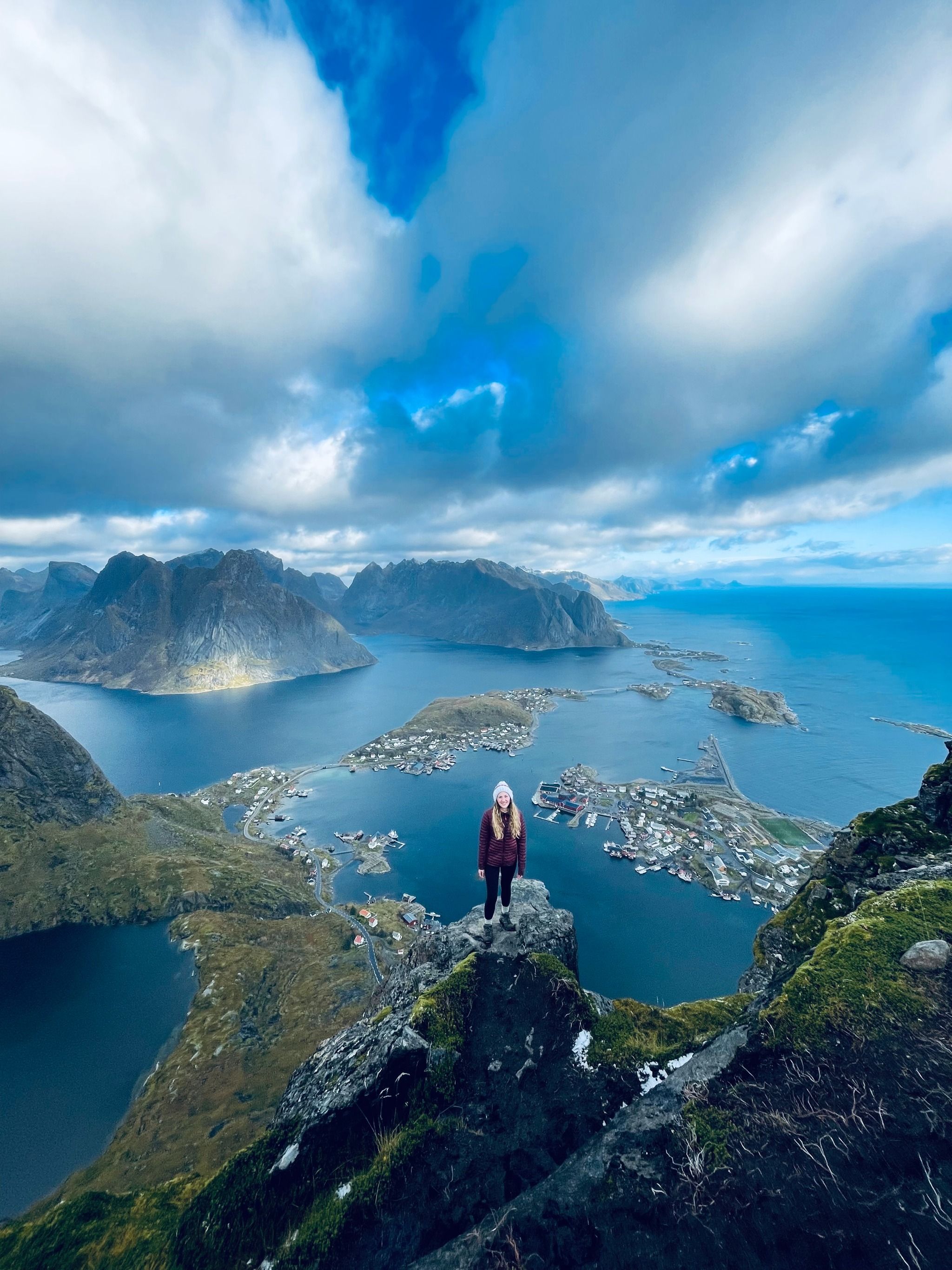 Reinebringen Hike