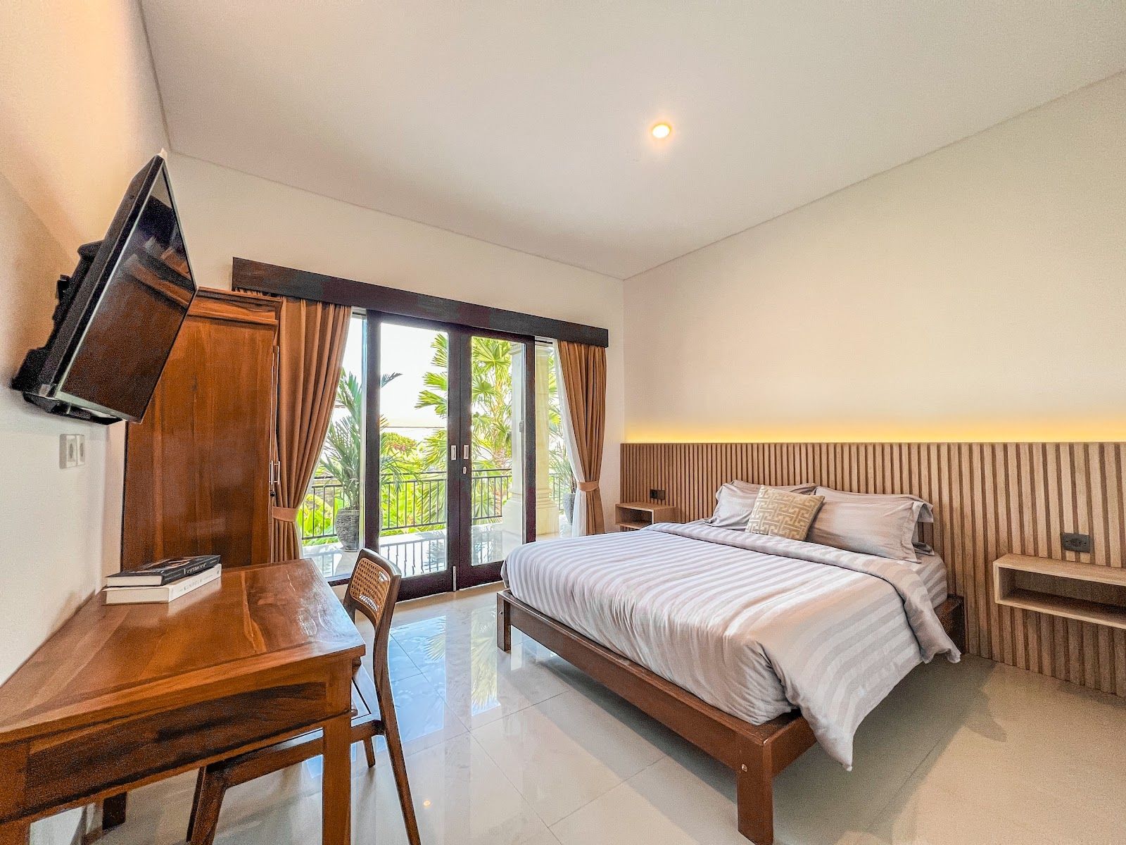 Kayu Tulang - Island Boy Guesthouse