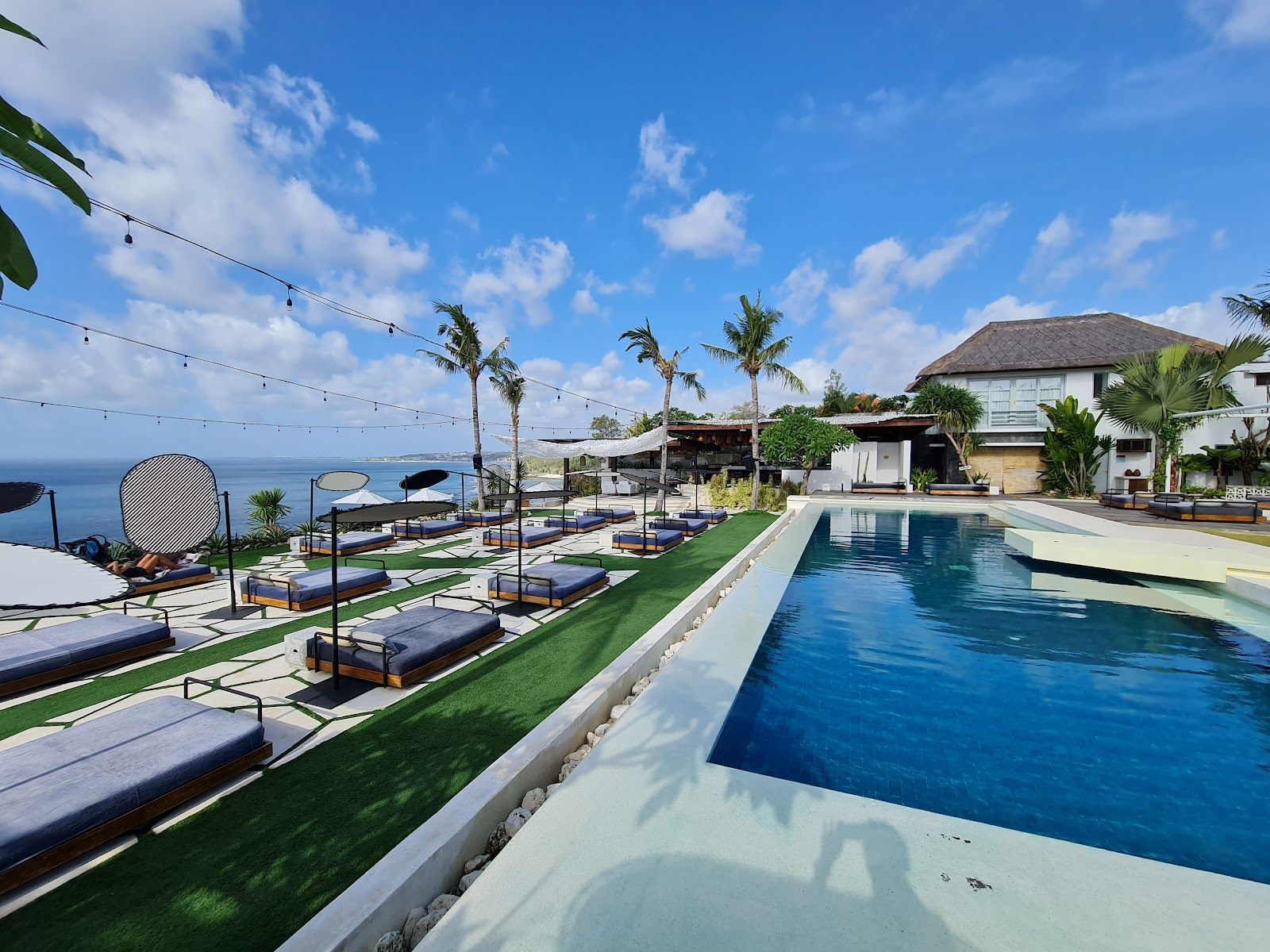 Ulu Cliffhouse