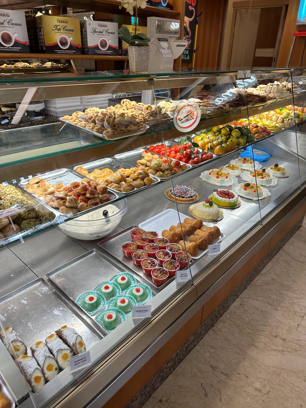 Pasticceria Siciliana Switzerland - Italy - Rexby, image size:1200x1600