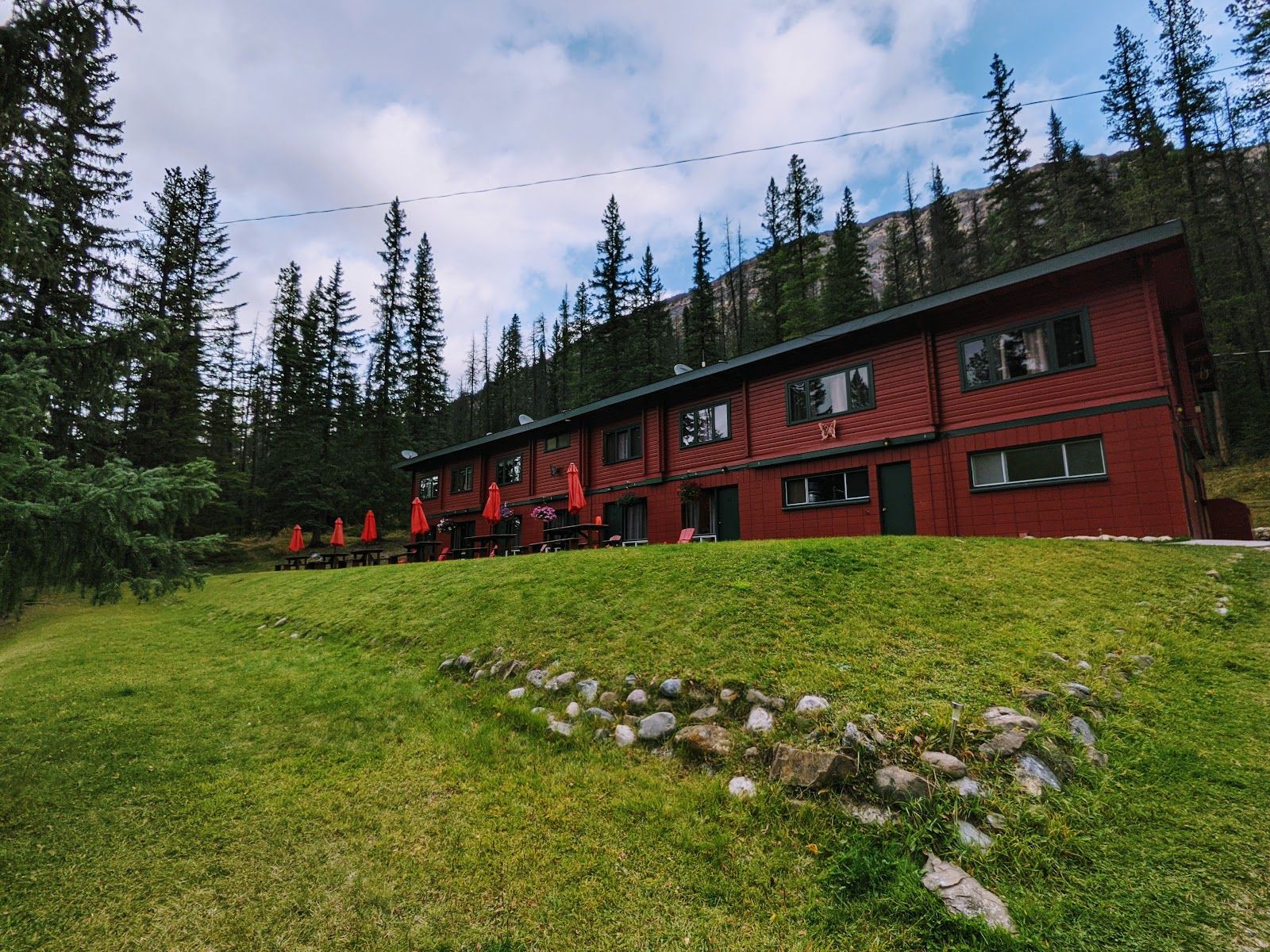 Miette Hot Spring Bungalows