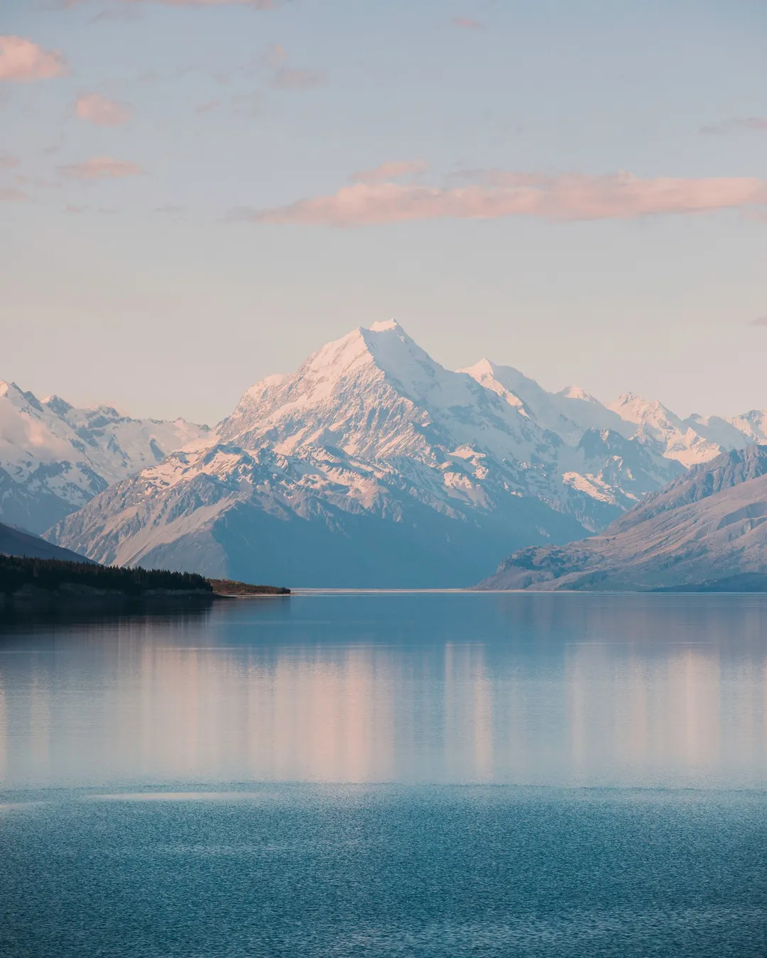 Lake Pukaki Viewpoint Car Park