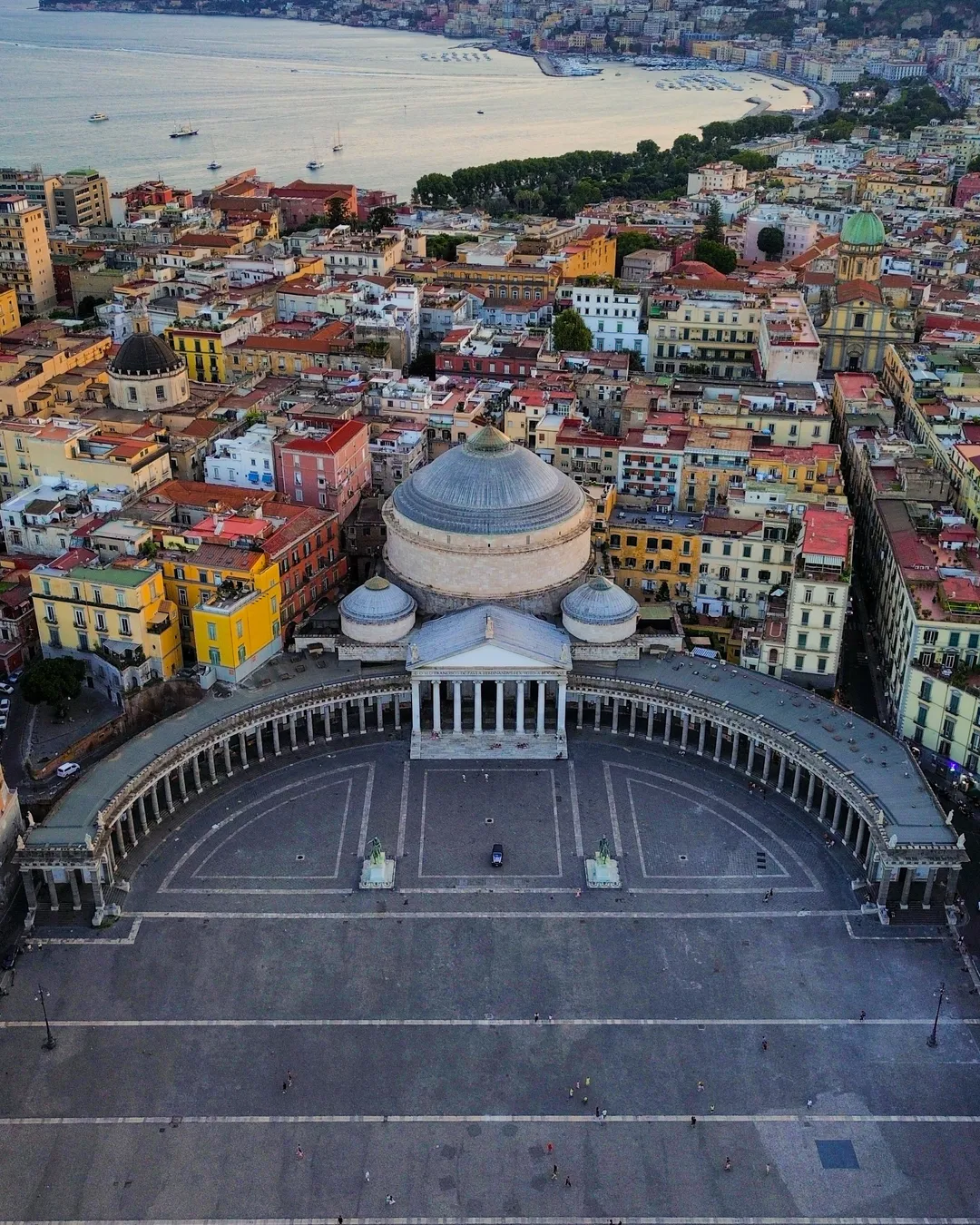 Piazza del Plebiscito