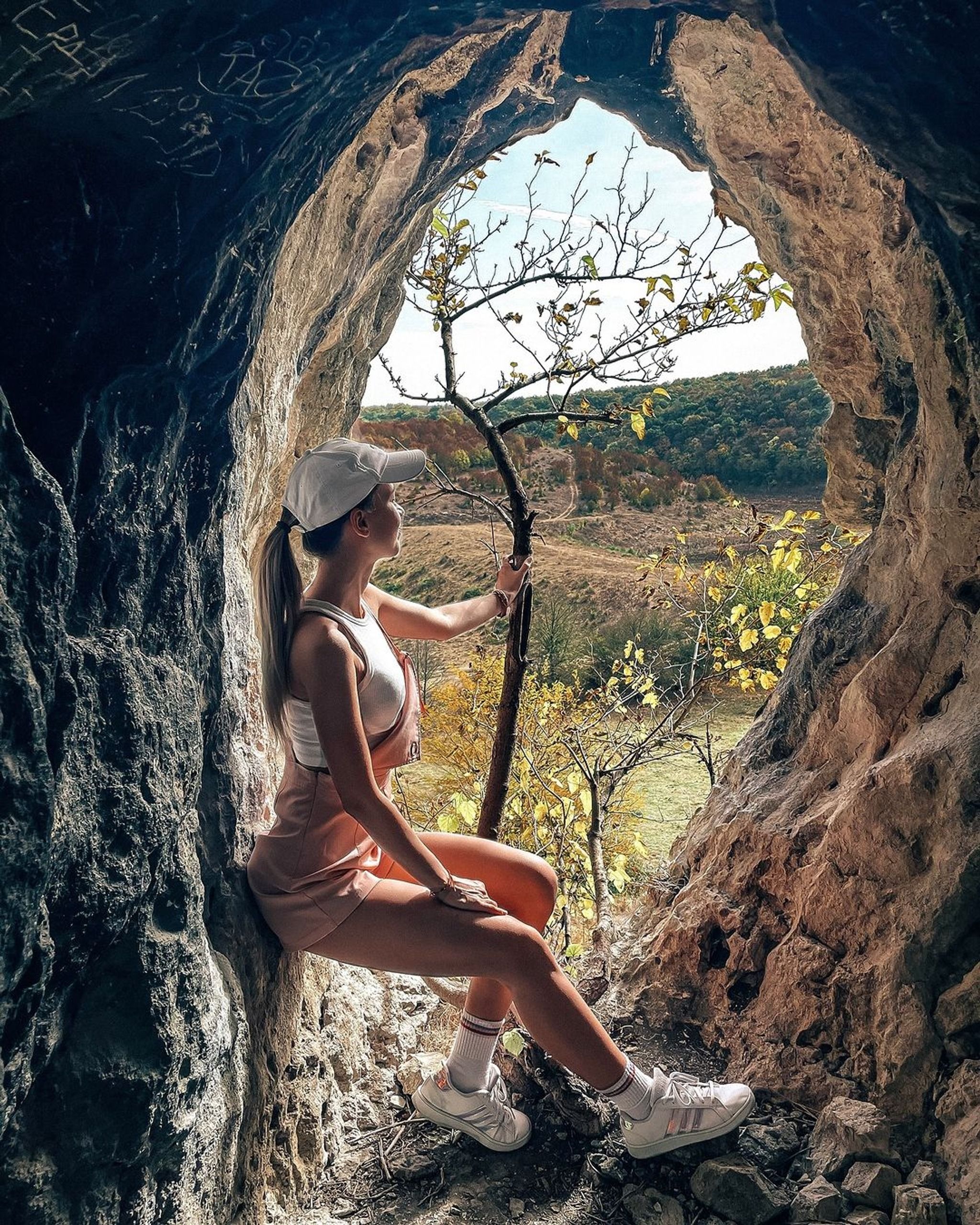 Скален манастир Оногур / Onogur Stone Monastery