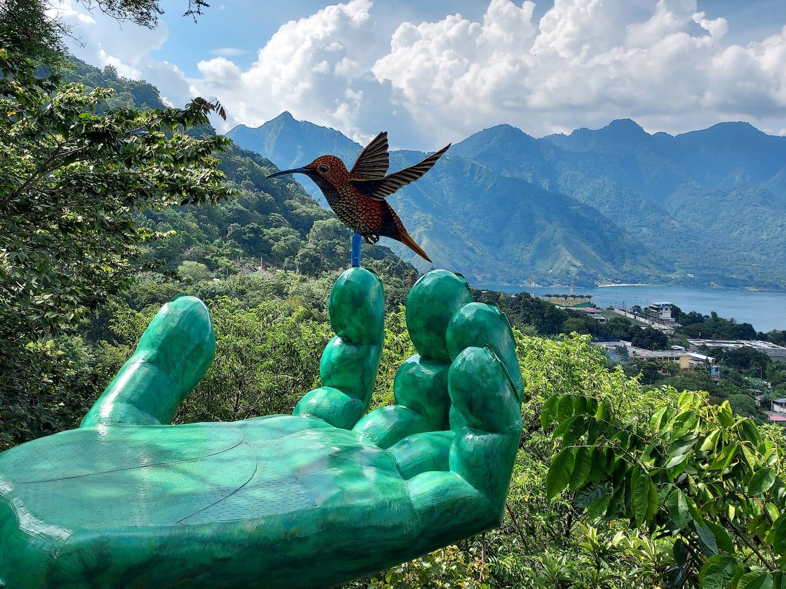 Mirador "NIDO del COLIBRÍ"