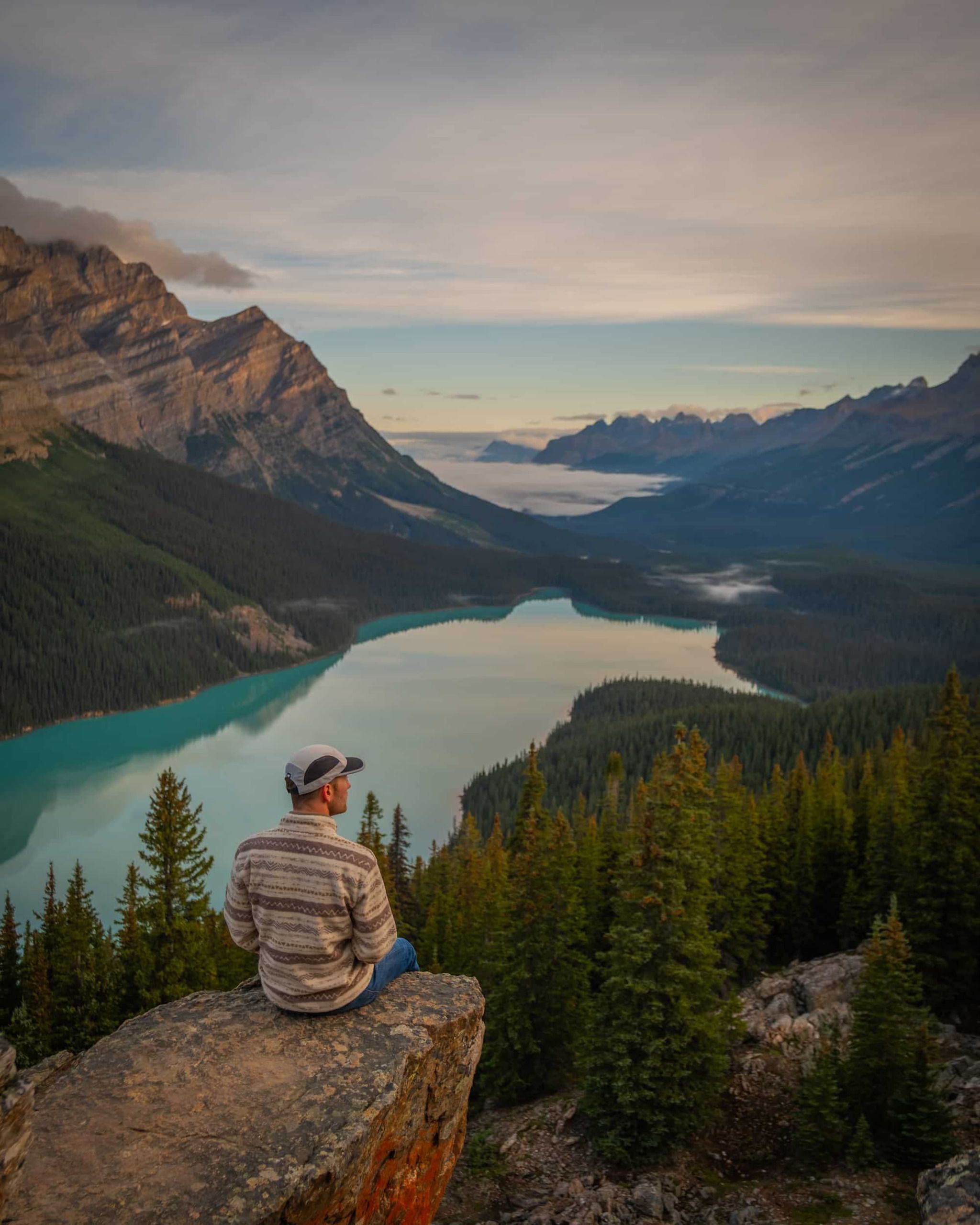 Peyto Lake Rocky Bluff