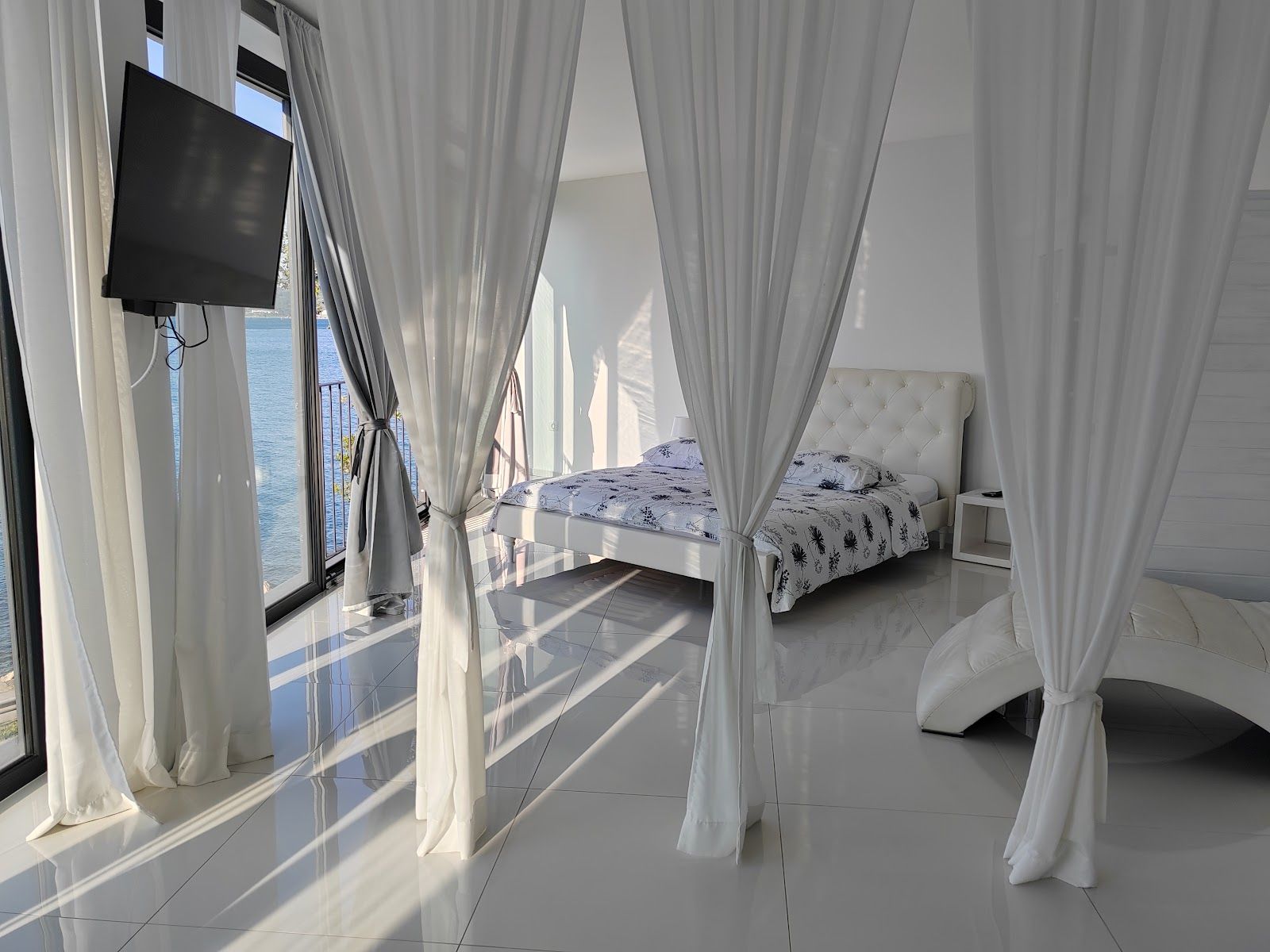 Apartmaji Vila Molet