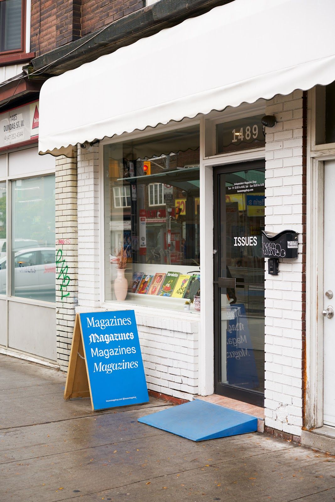 Issues Magazine Shop