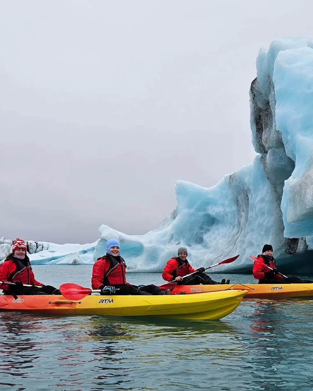 Kayak on Jökulsárlón Glacier Lagoon