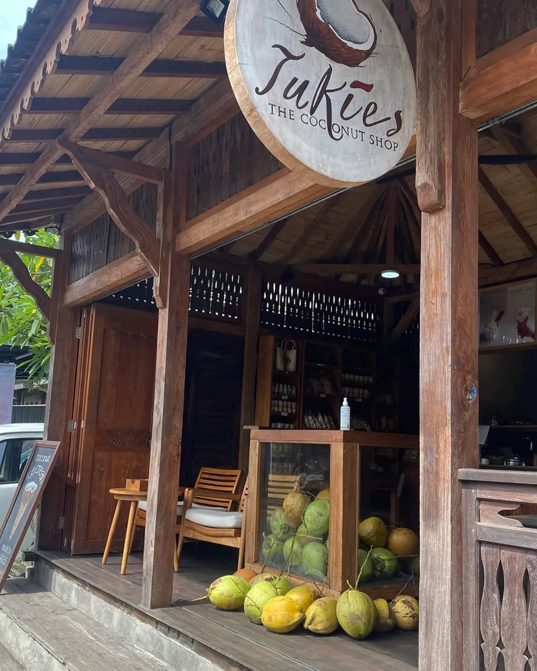 Tukies Coconut Shop