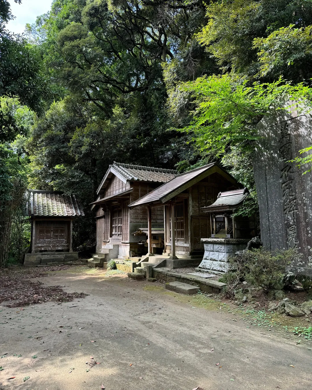 ☆ 初出しの古いガッチリした釘隠し 四個 花菱 神社仏閣書院造古