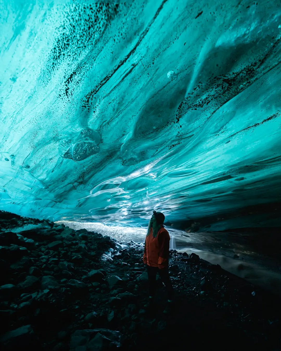 Troll.is Crystal Blue Ice Cave