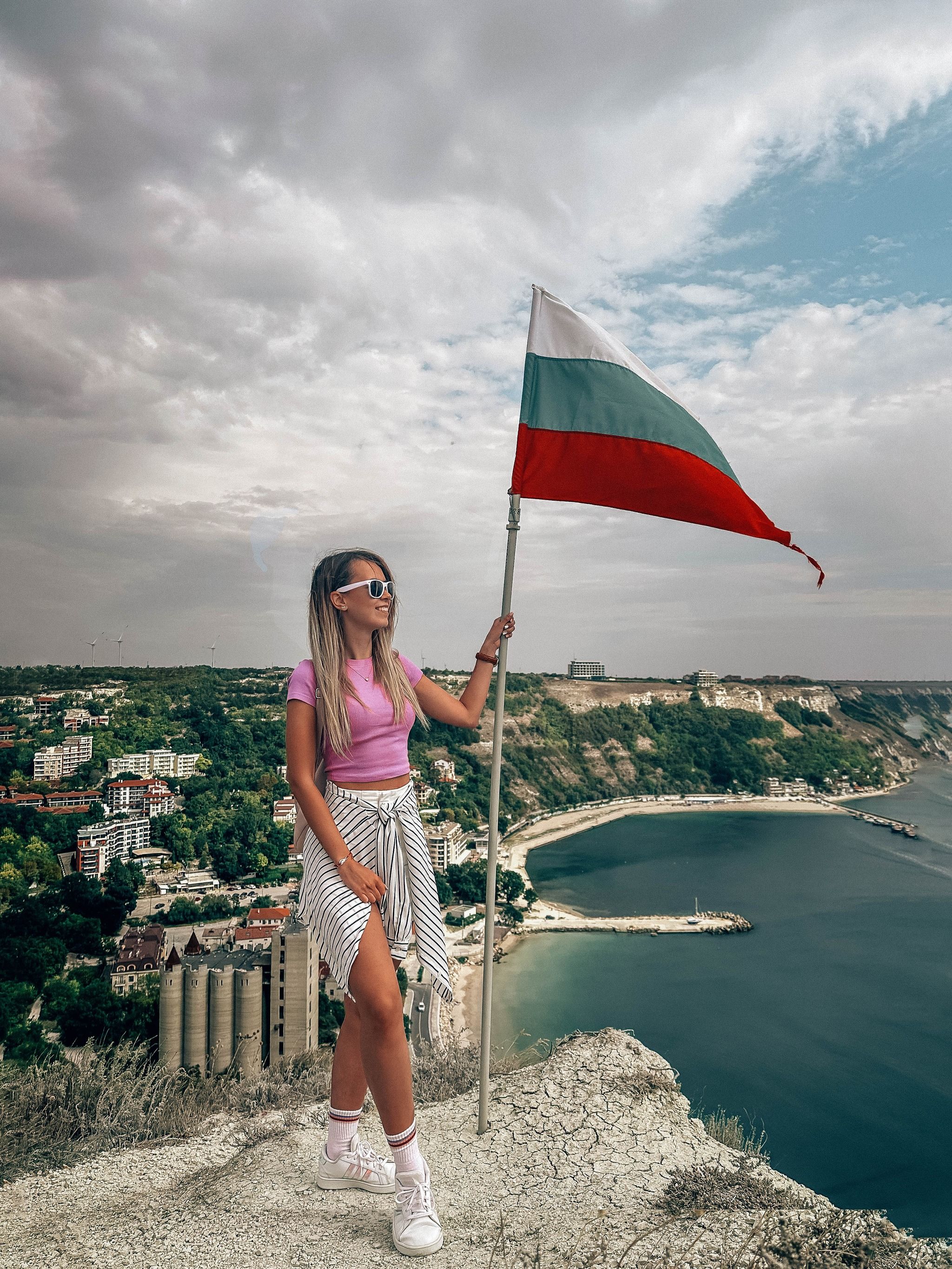 Нос Чиракман / Chirakman Cape