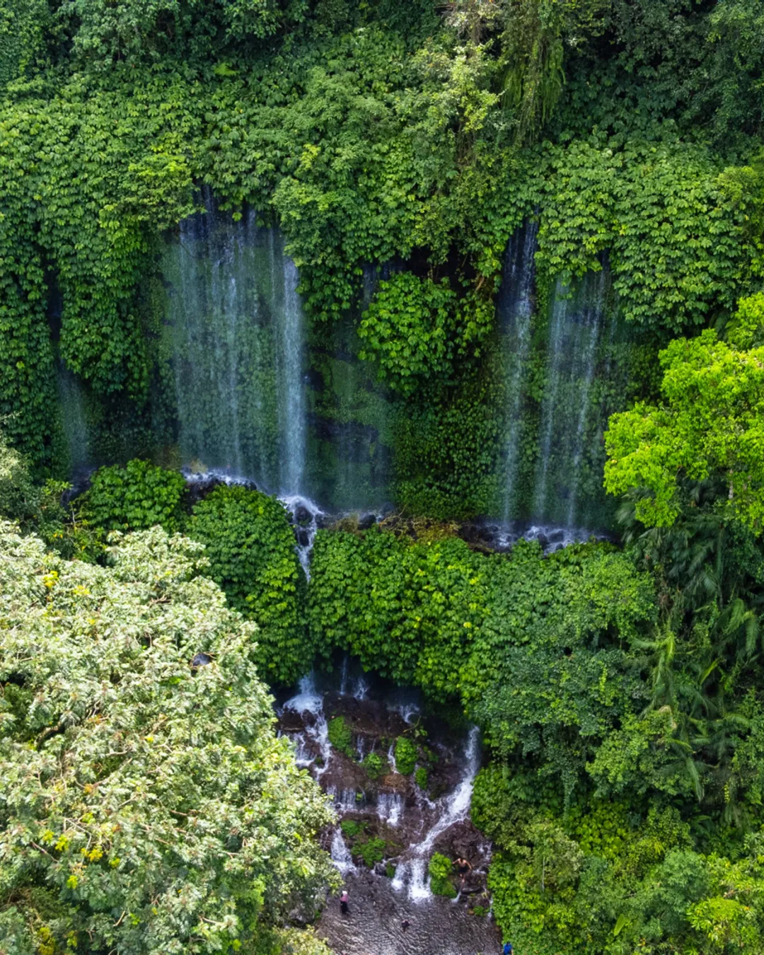 Benang Kelambu Waterfall