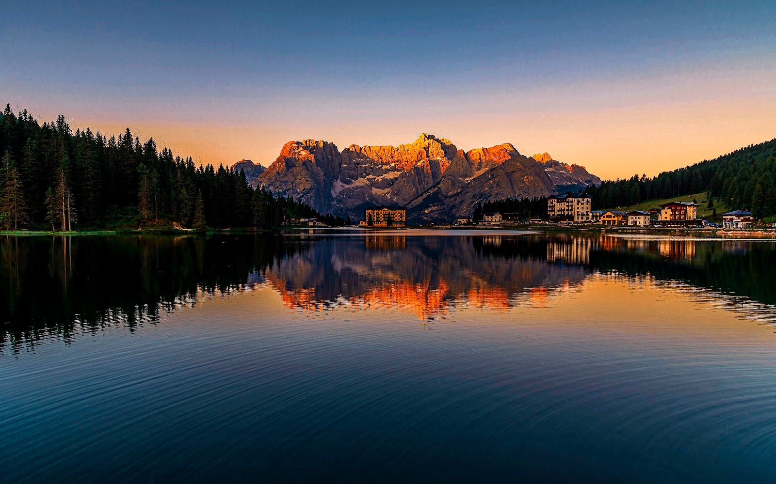 Lake Misurina