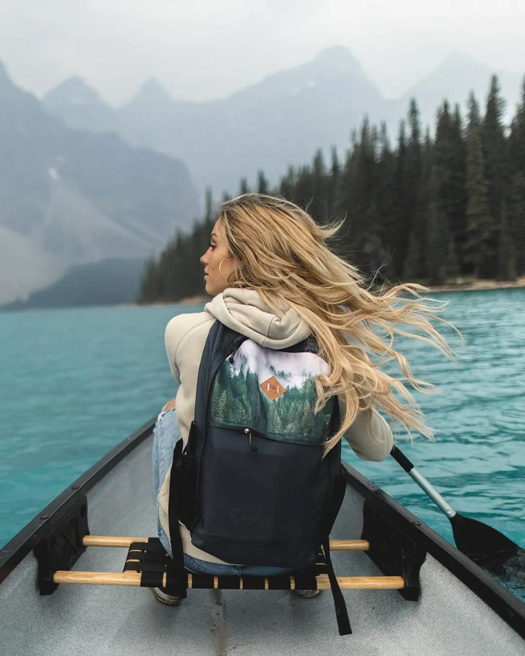 Moraine Lake (Canoe)