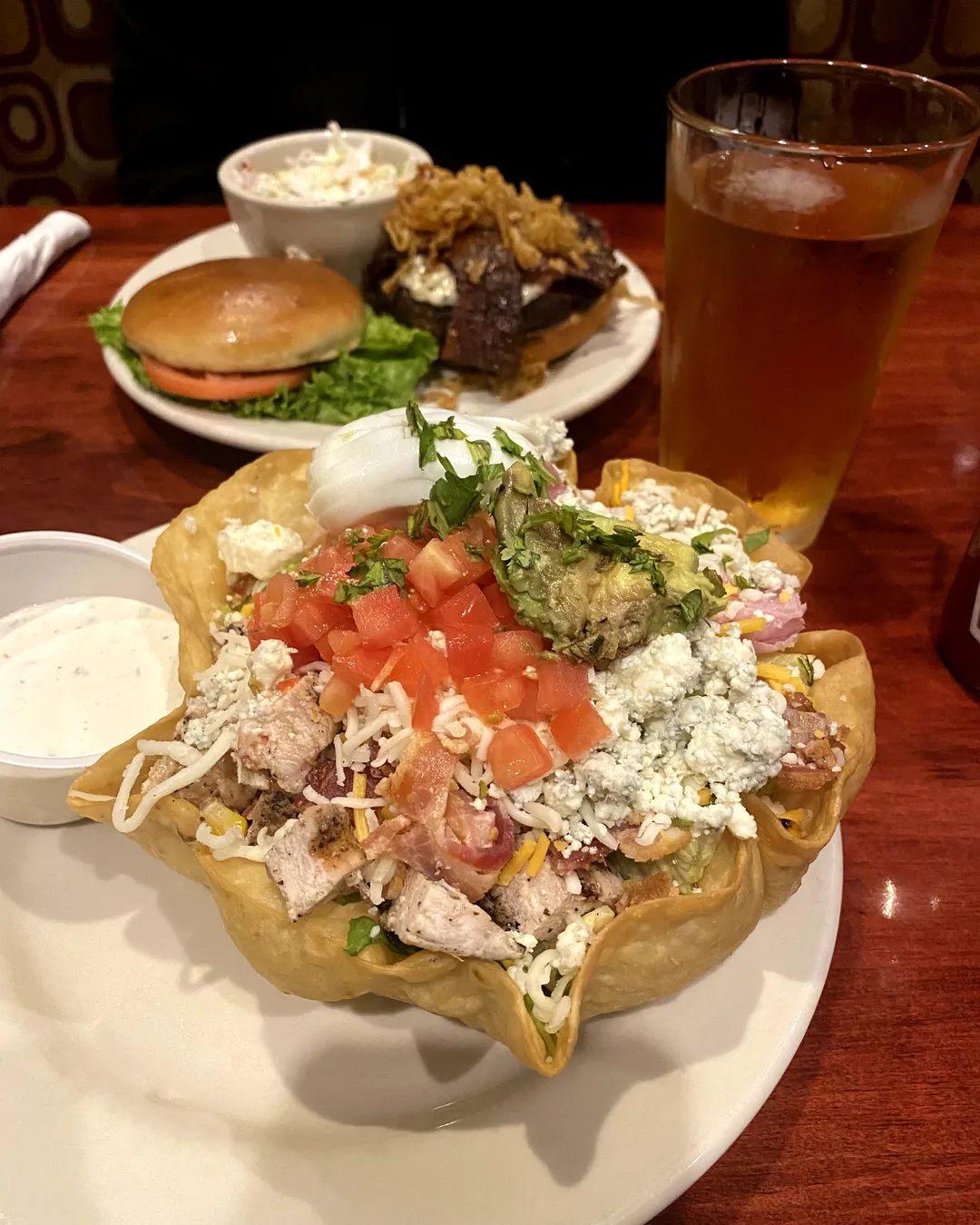 Dam Bar & Grille