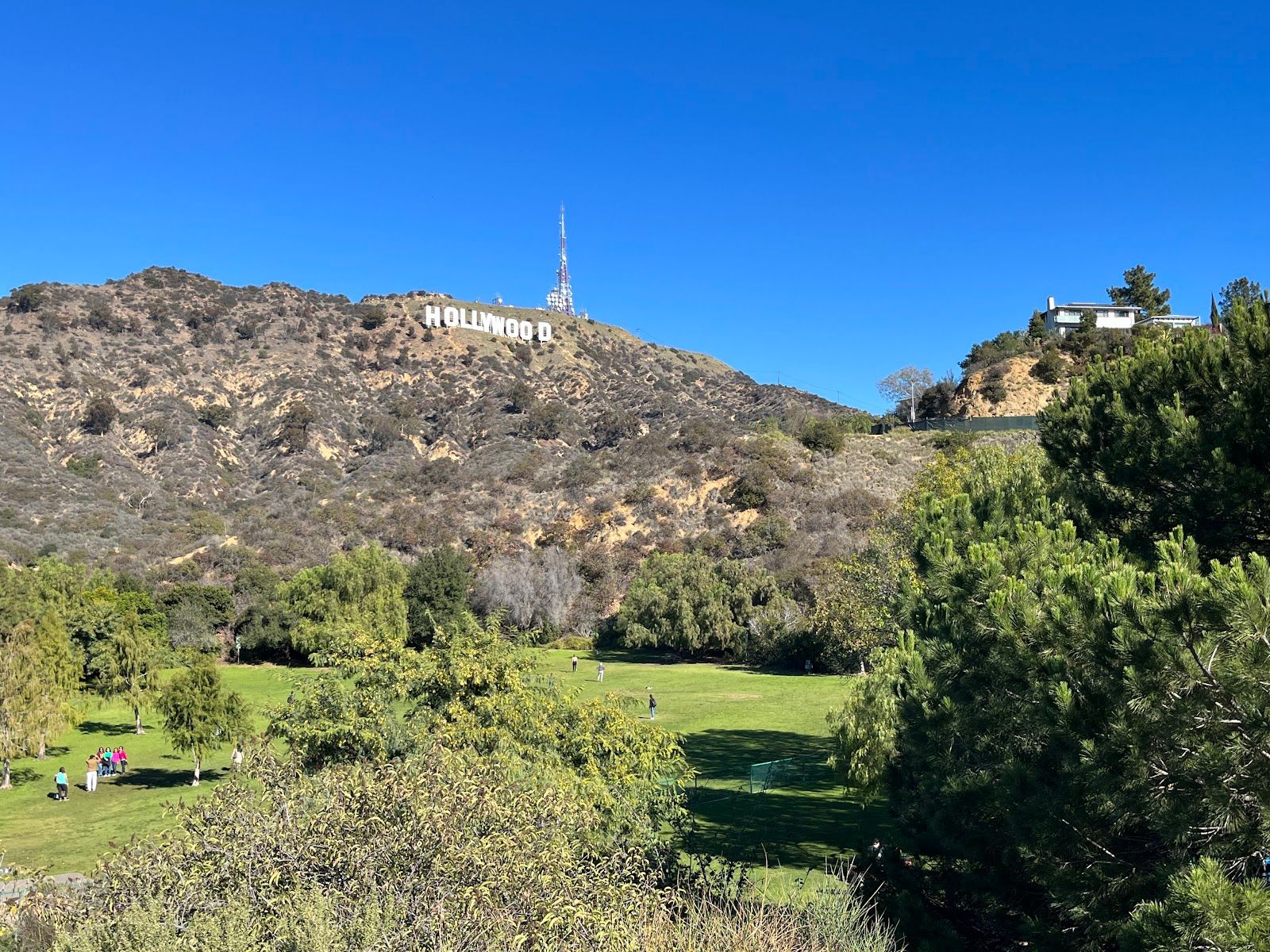 Lake Hollywood Park – Sightseeing in Los Angeles, United States