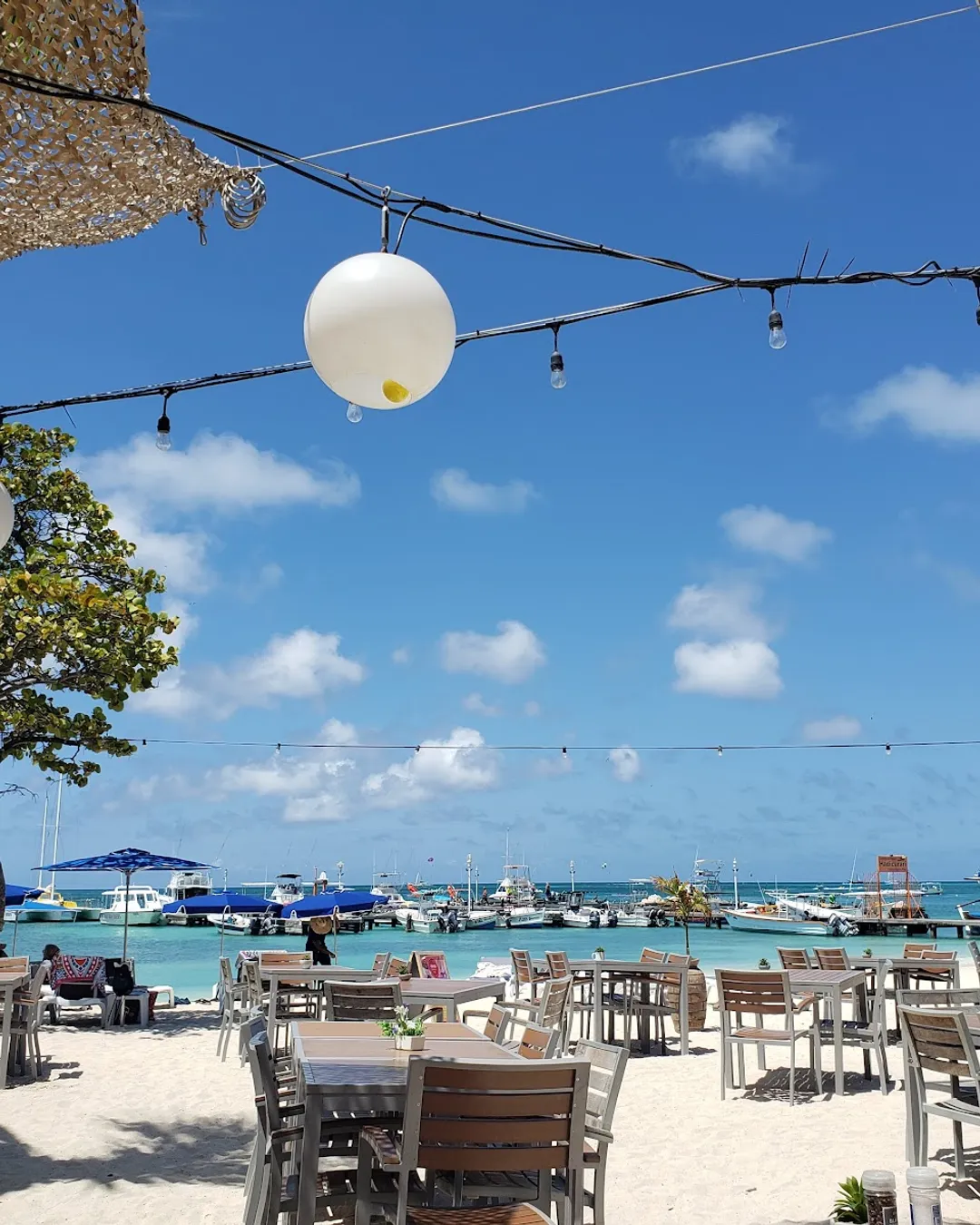 MooMba Beach Bar & Restaurant