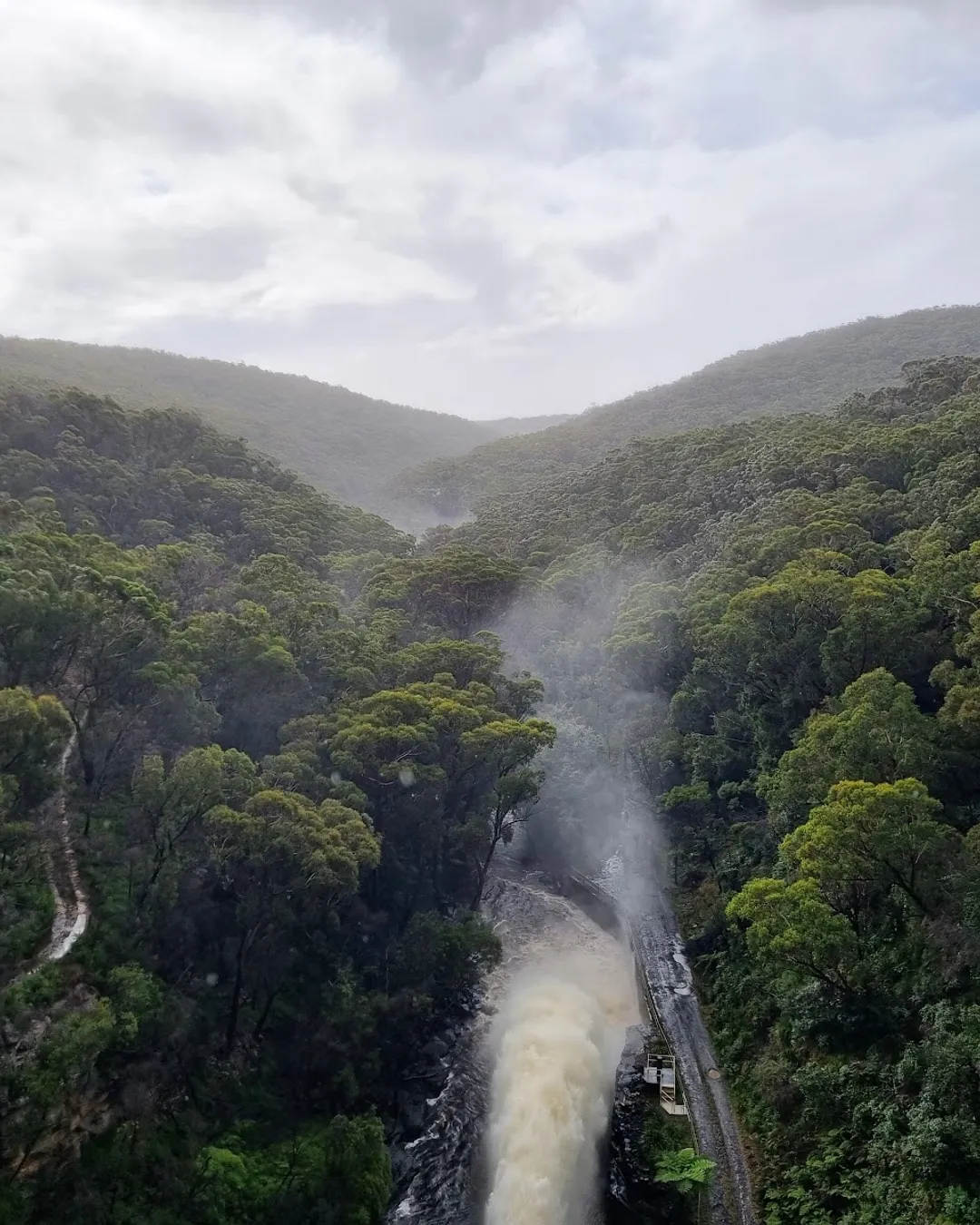 Cataract Dam Road