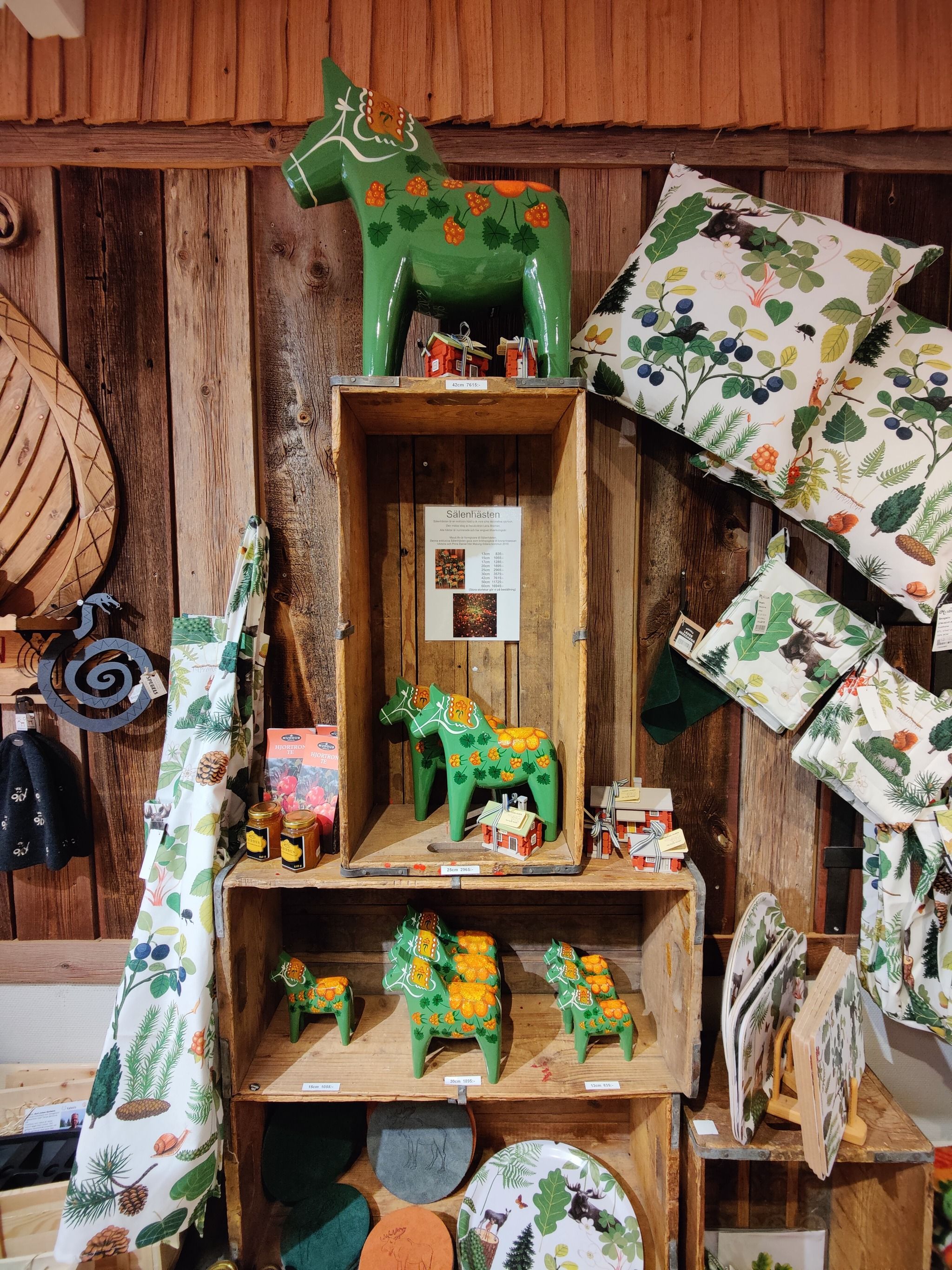 Nils Olsson Dalahästar Shop & Morakniv Outlet