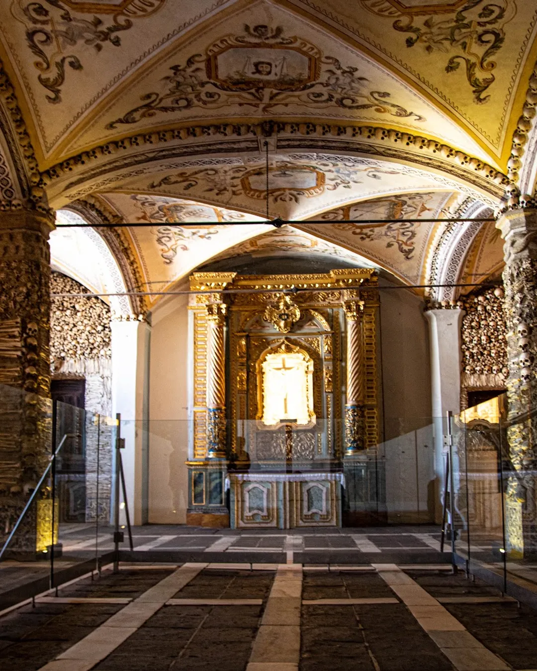 Capela dos Ossos (Évora)