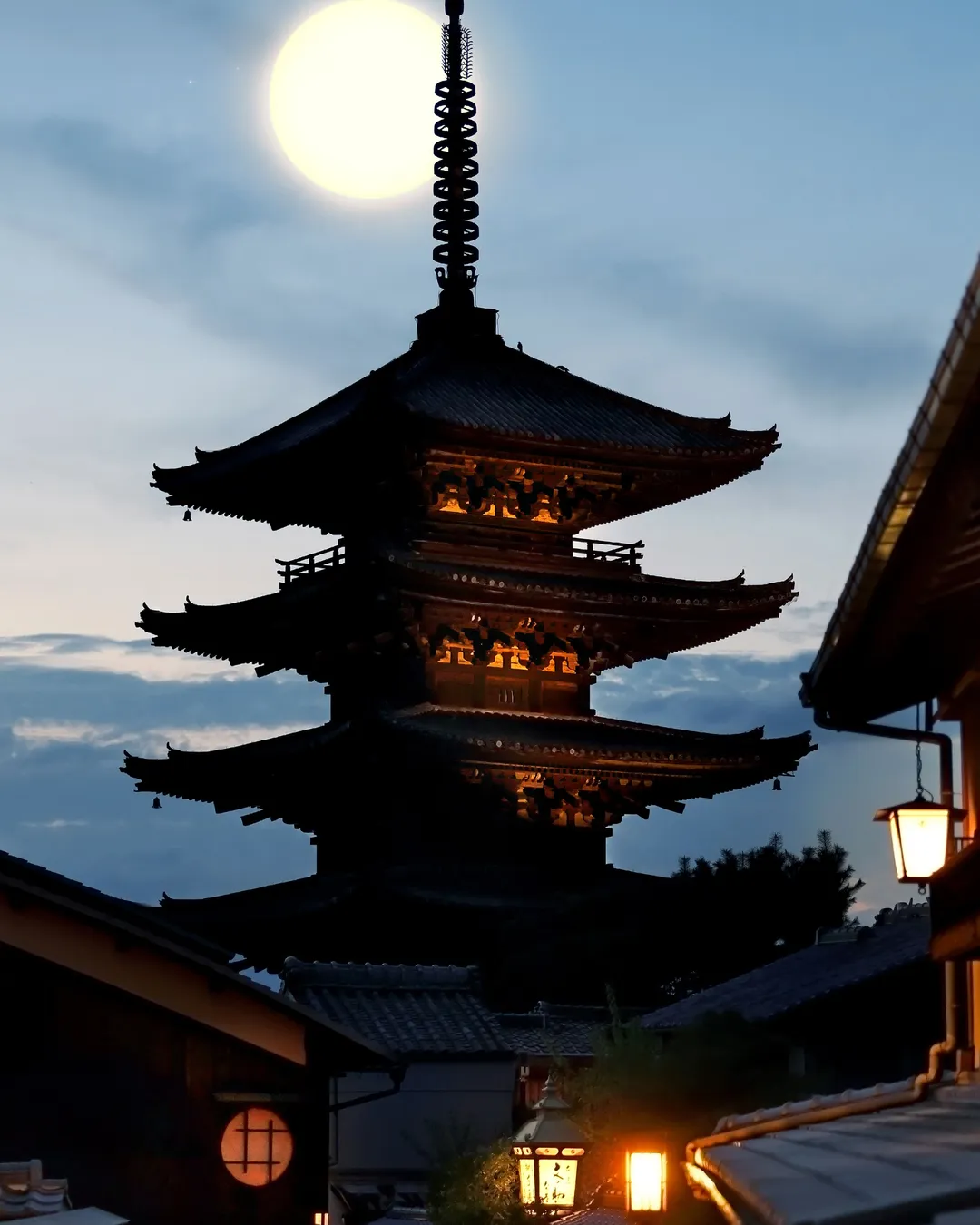 Hōkan-ji Temple