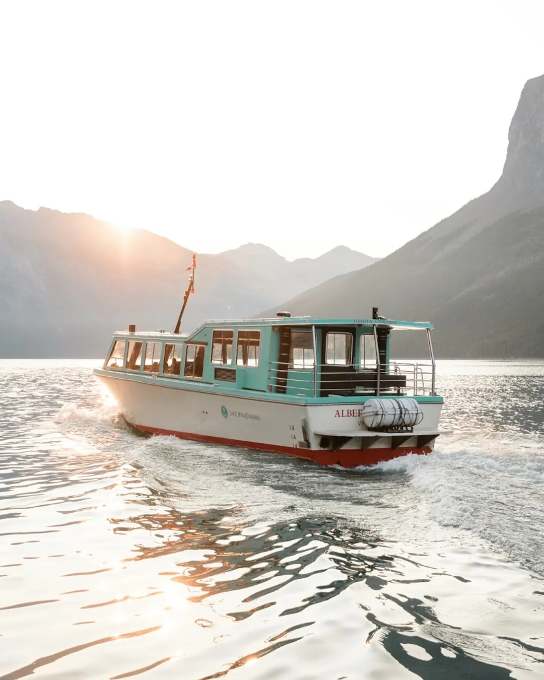 Lake Minnewanka Activities🛥️🏞️