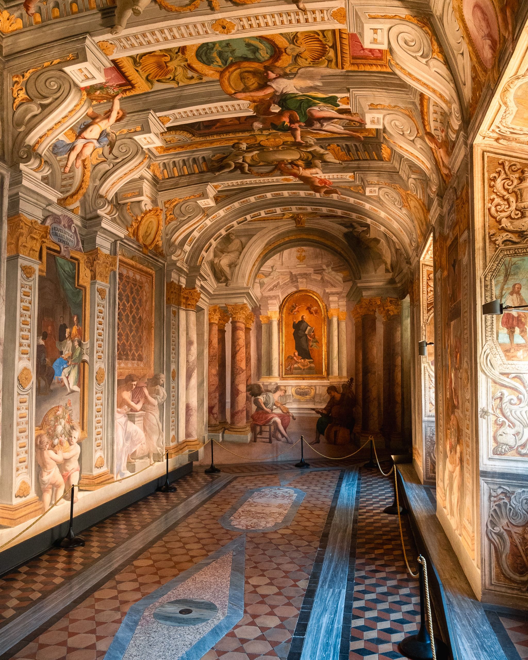 ROMA