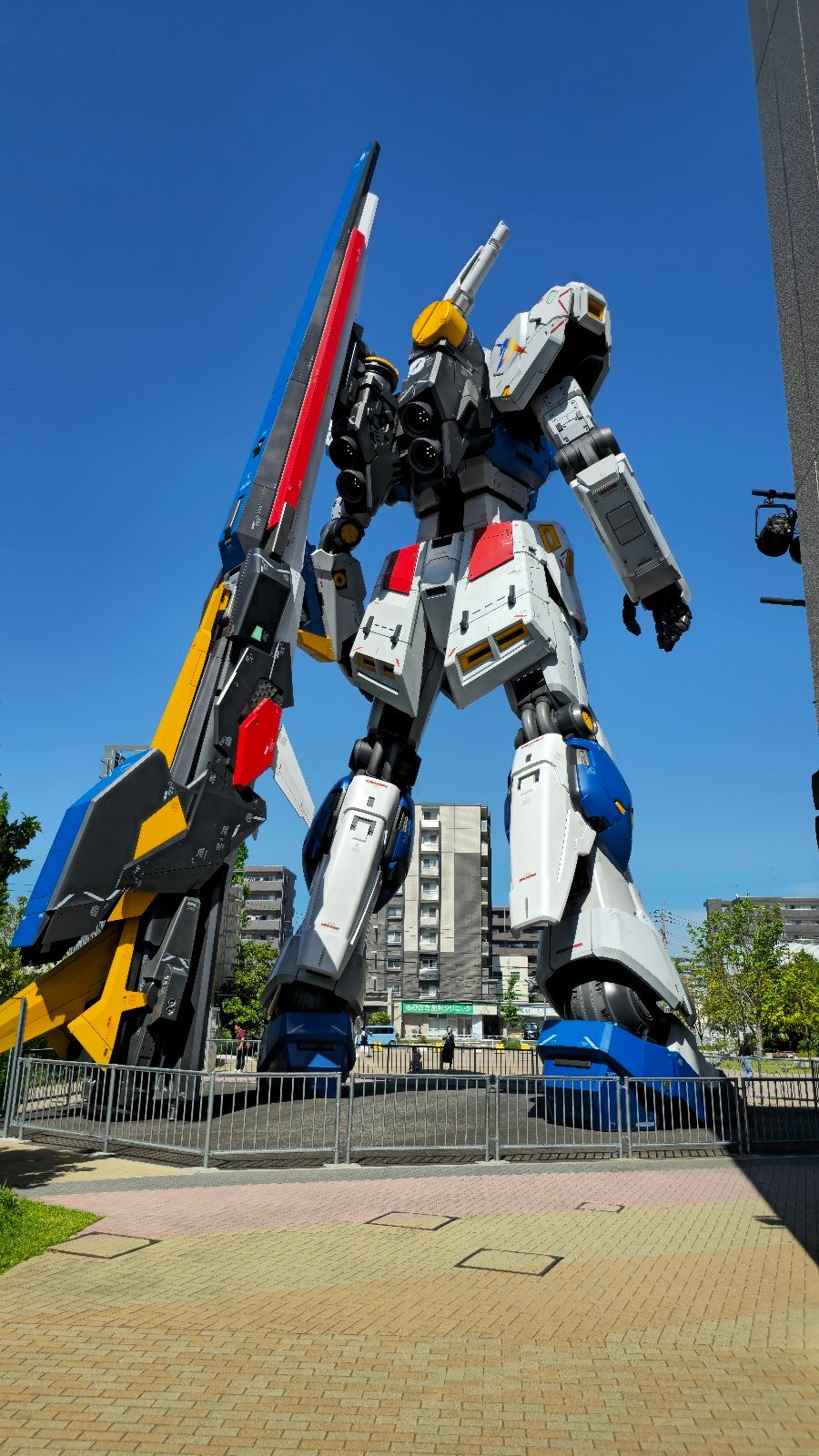 Life-Size RX-93ff 𝛎 Gundam Statue - Japan - Rexby