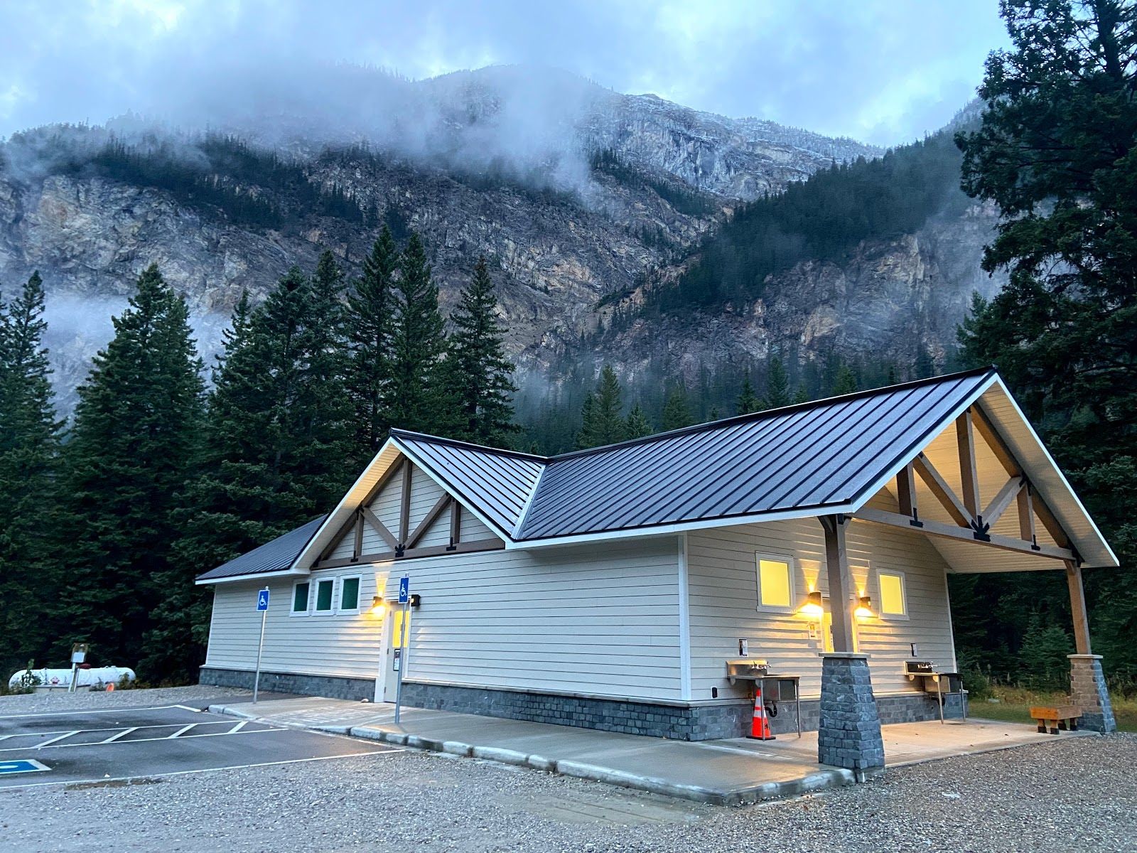 Kicking Horse Campground