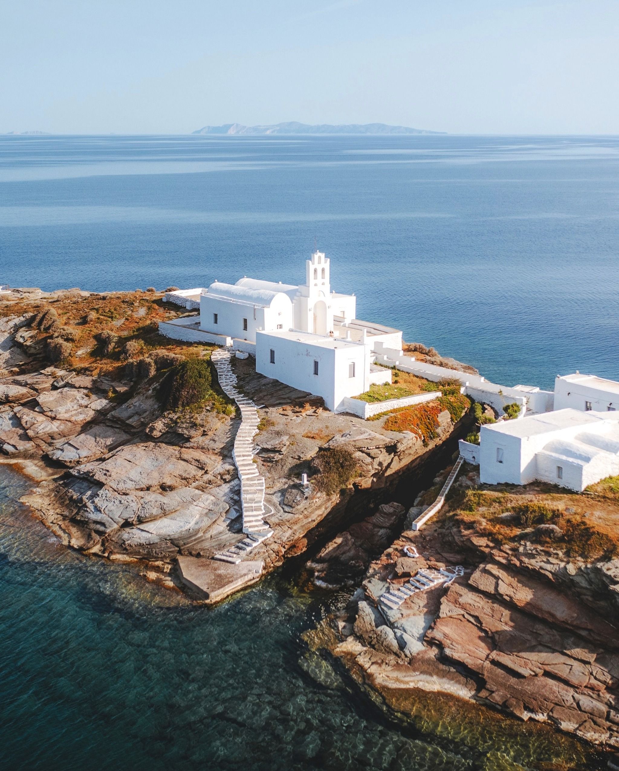 Chrysopigi, Sifnos