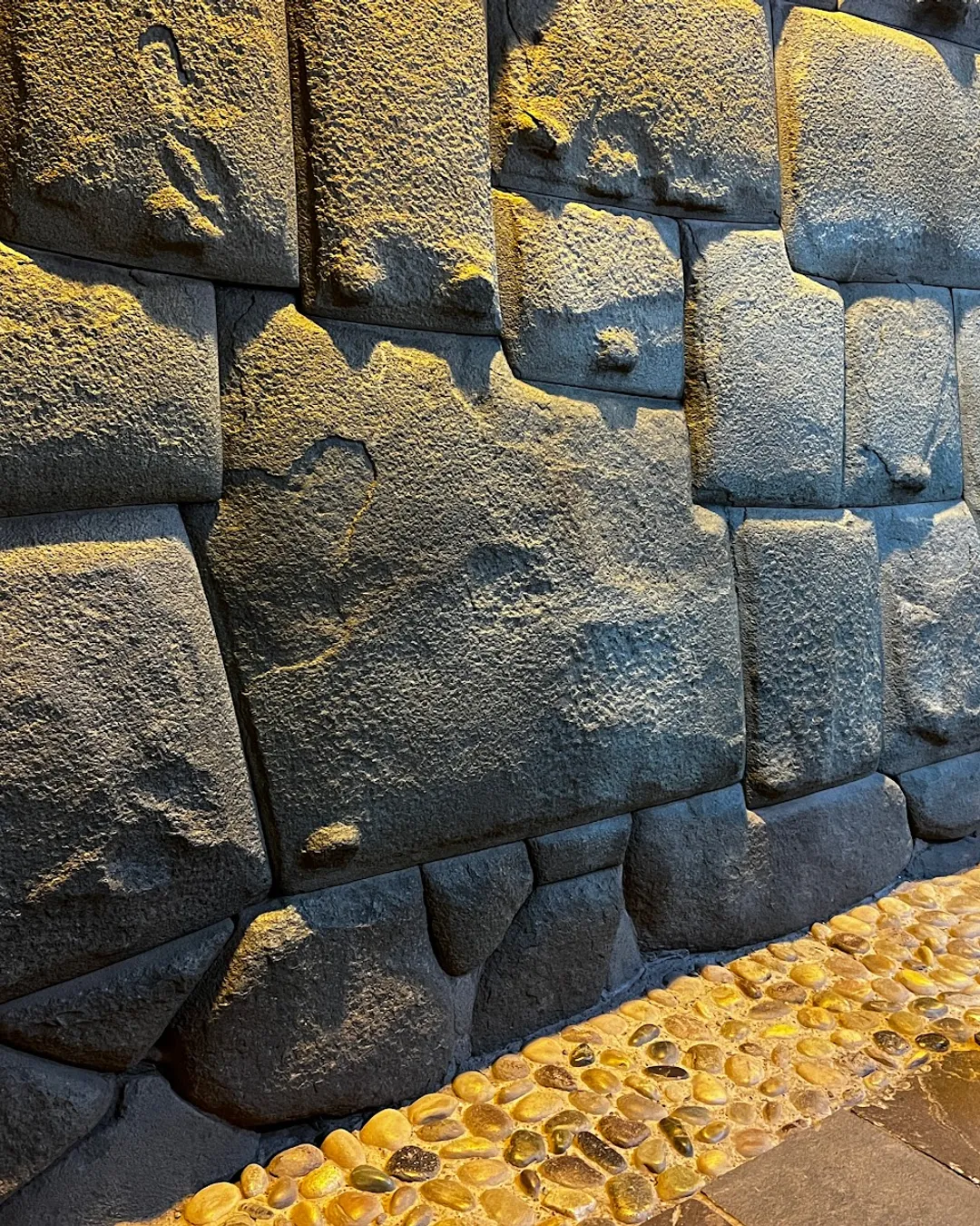 Piedra de los 12 ángulos