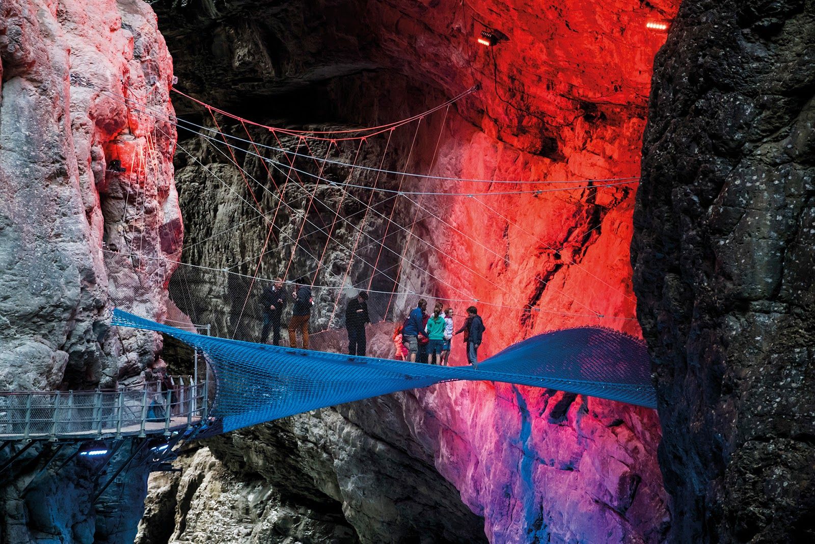 OUTDOOR - Glacier Canyon Grindelwald - The Jungfrau Region of the